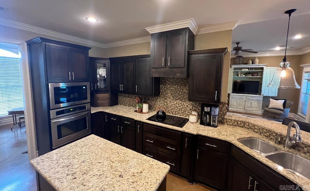 CHAPEL CREEK - Residential