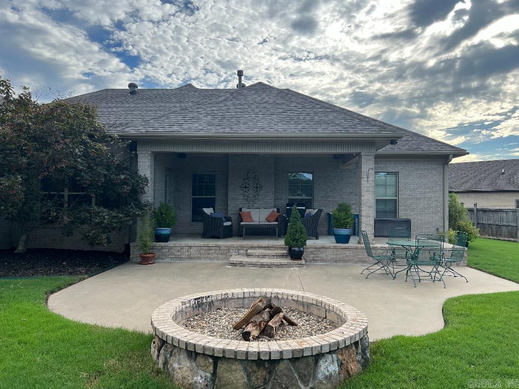 CHAPEL CREEK - Residential