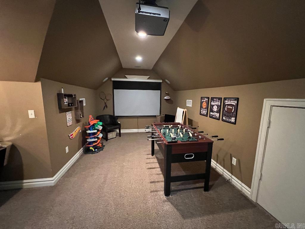 CHAPEL CREEK - Residential