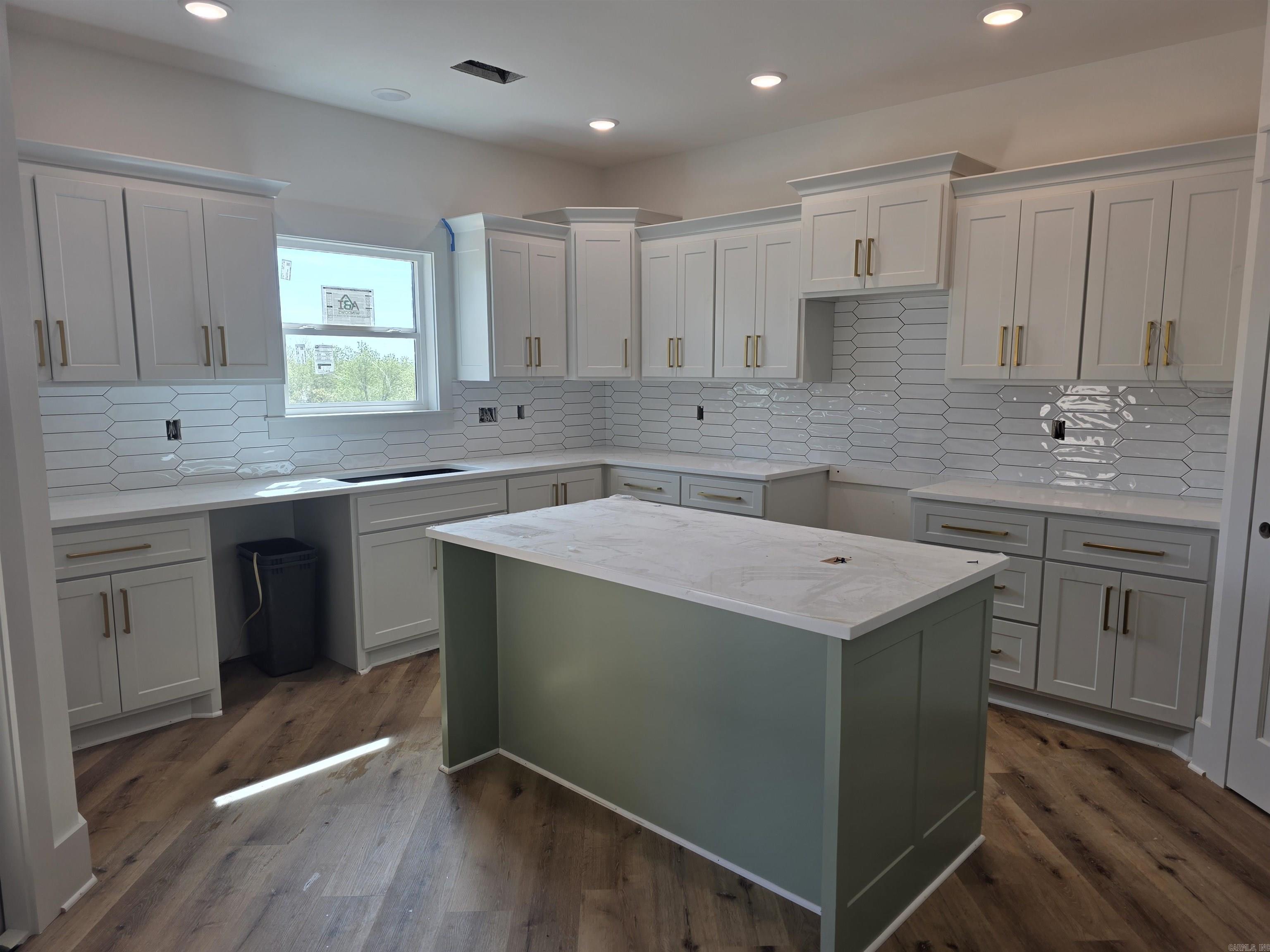 SUMMERLYN SUBDIVISION - Residential