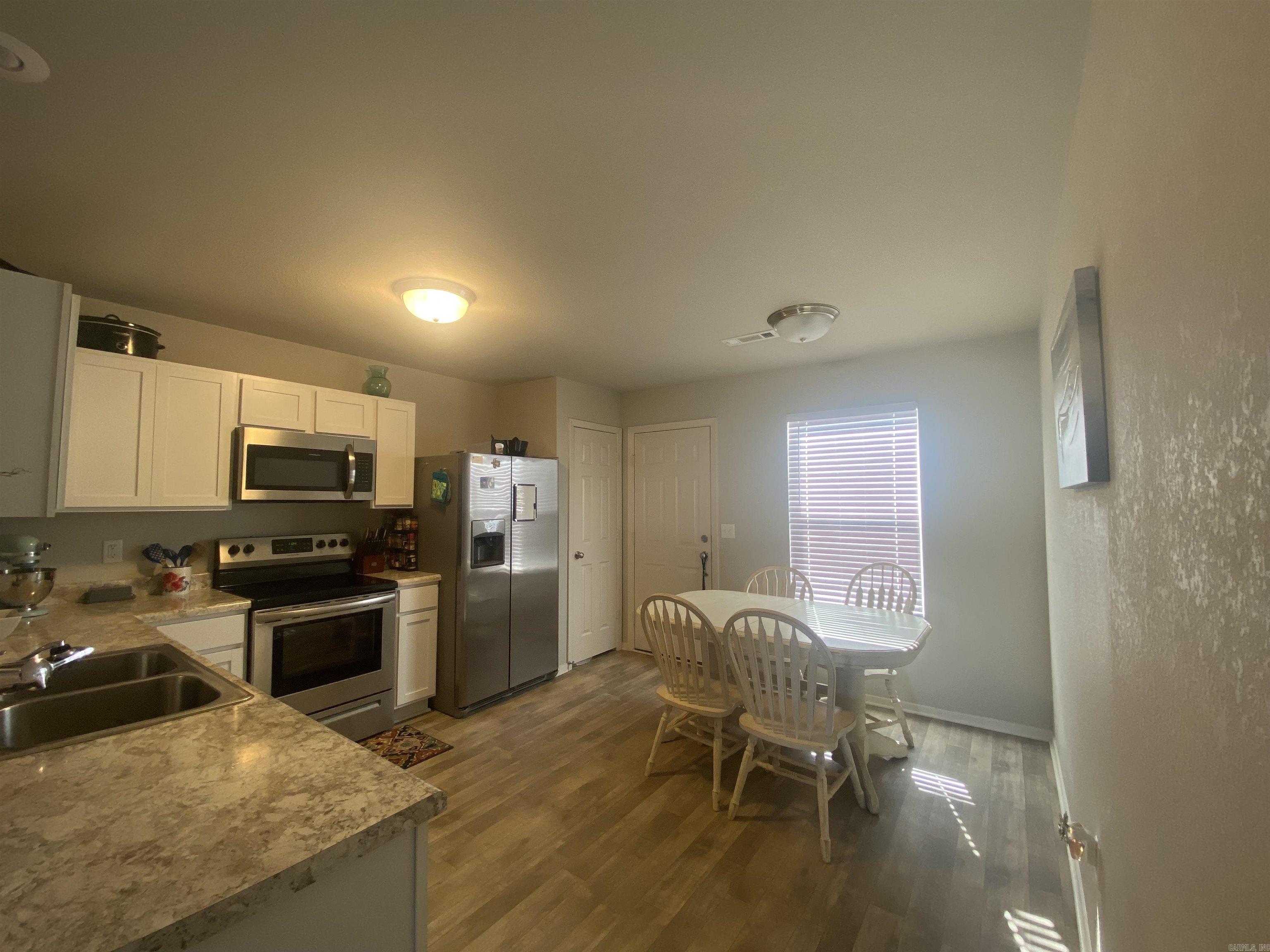 Homestead - Residential Lease