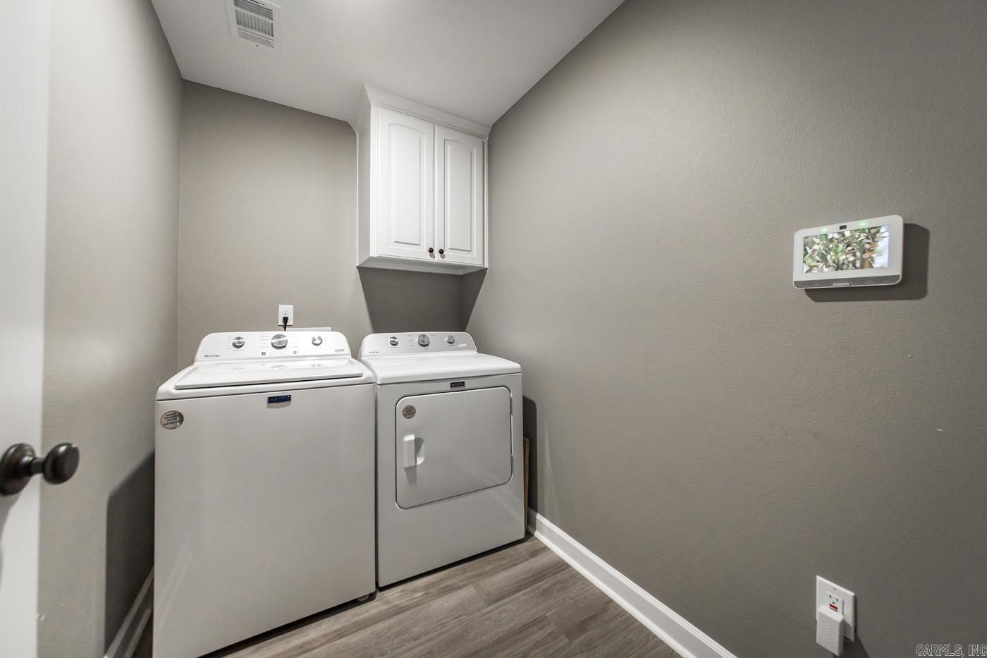 PLAINVIEW - Residential