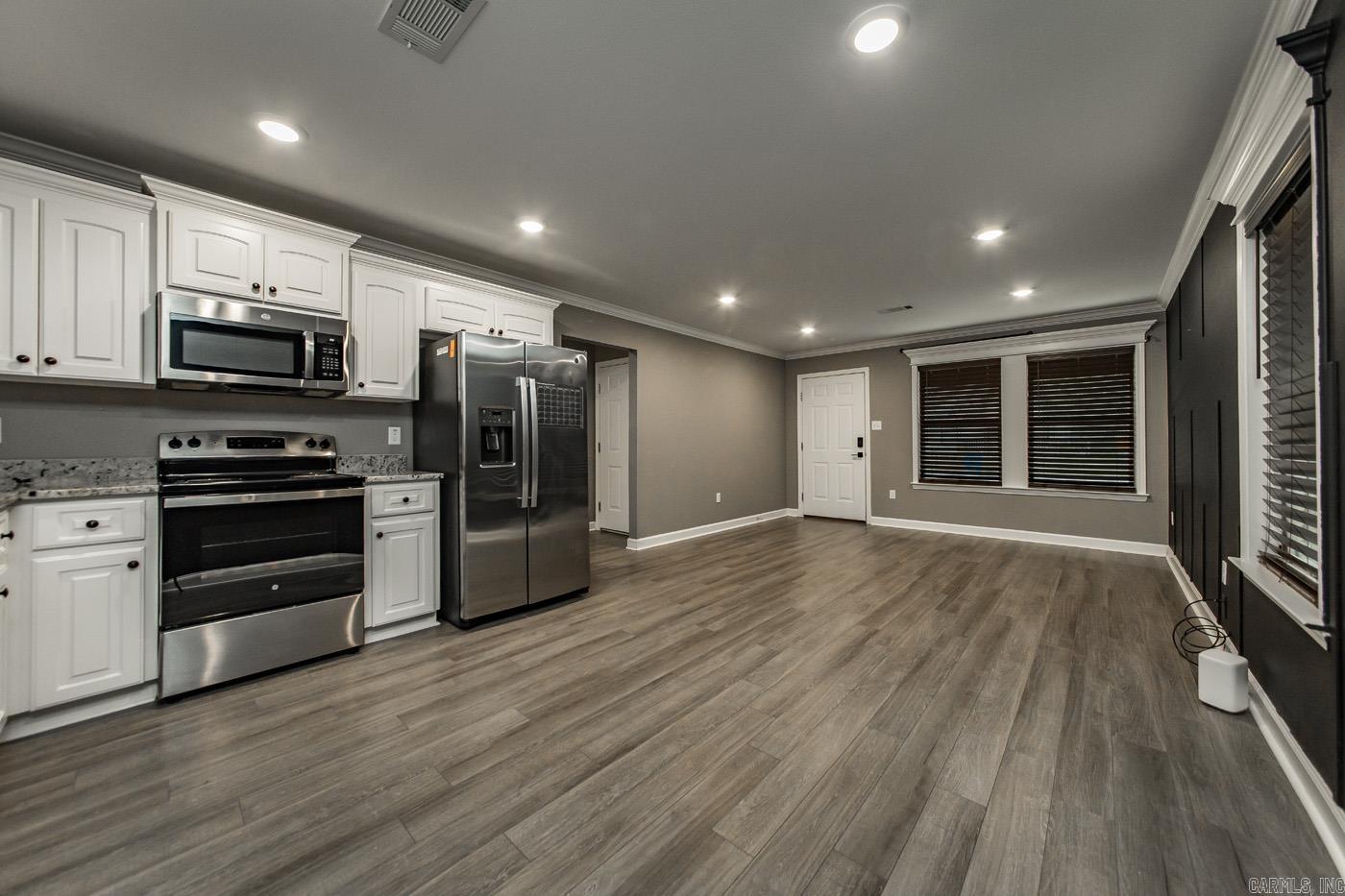 PLAINVIEW - Residential