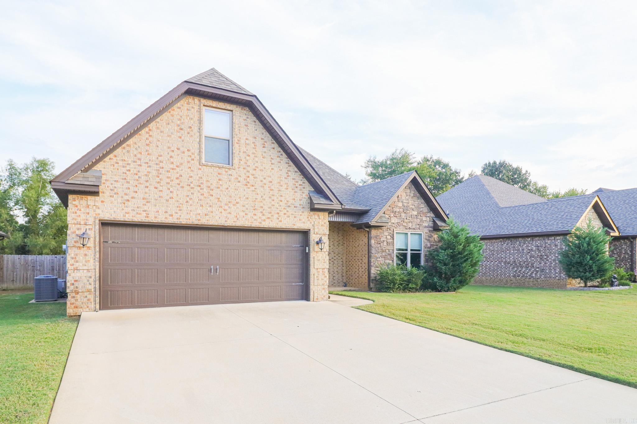 Cypress Pointe - Residential