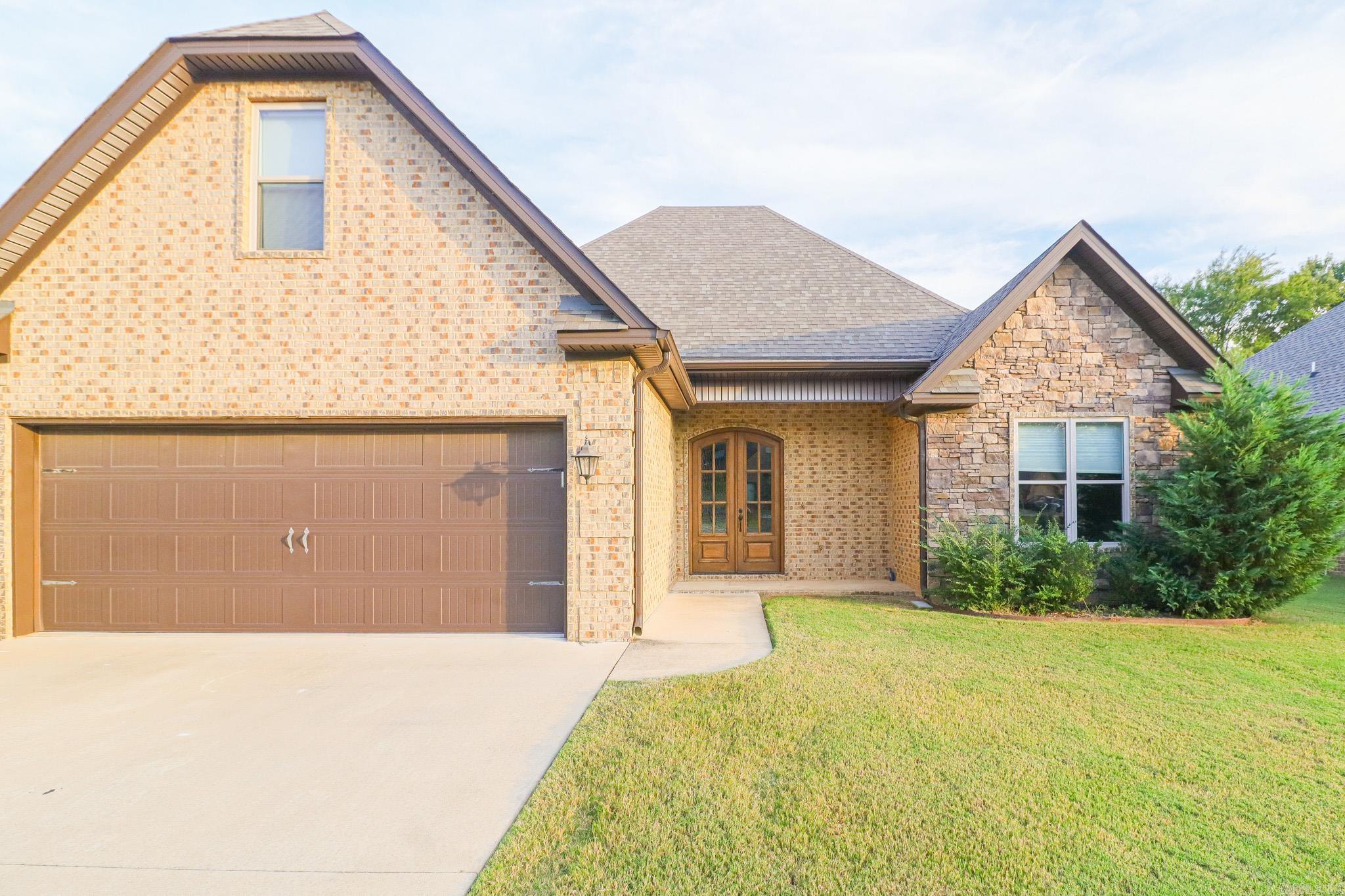 Cypress Pointe - Residential