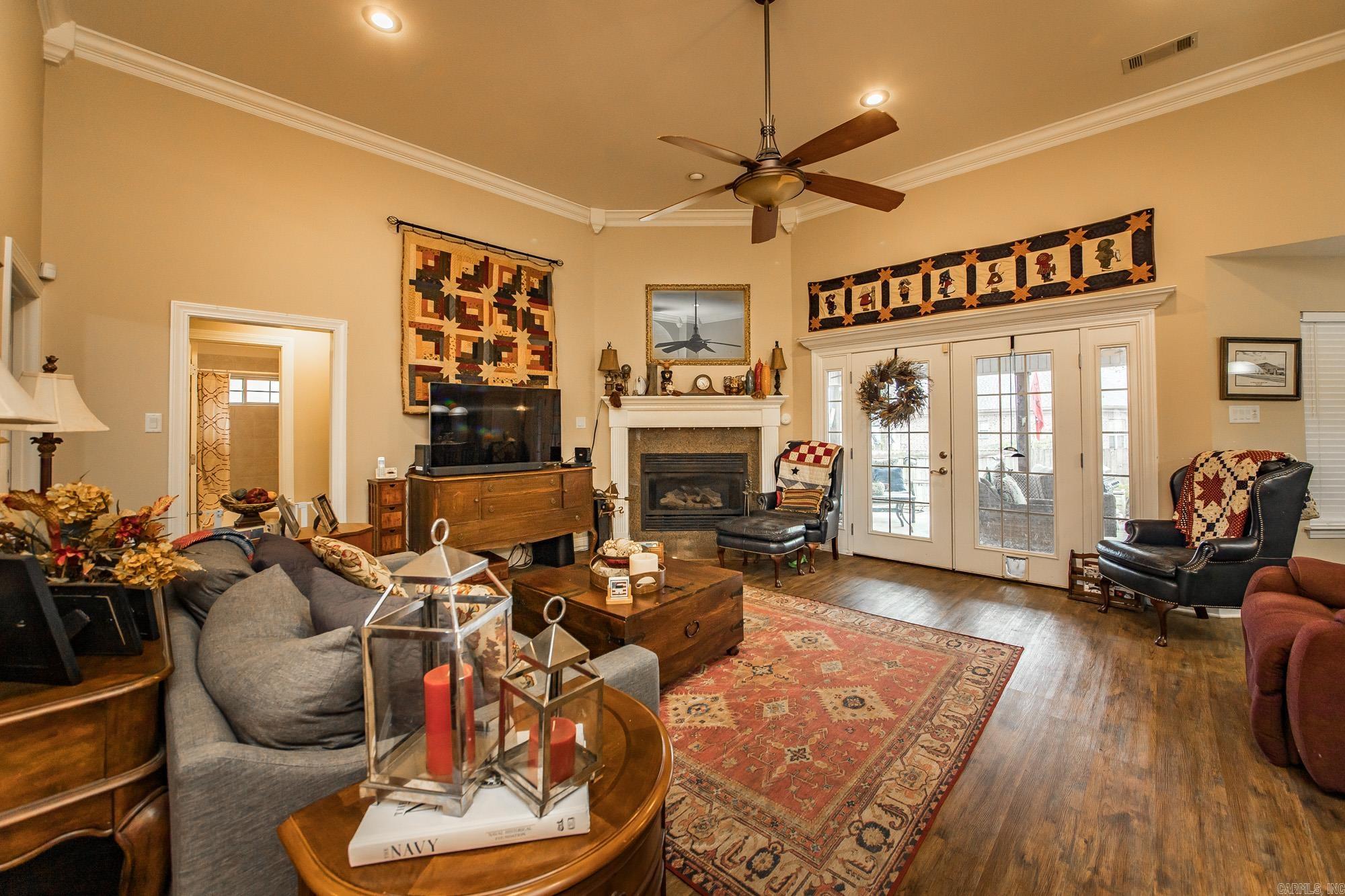 GREYSTONE - Residential