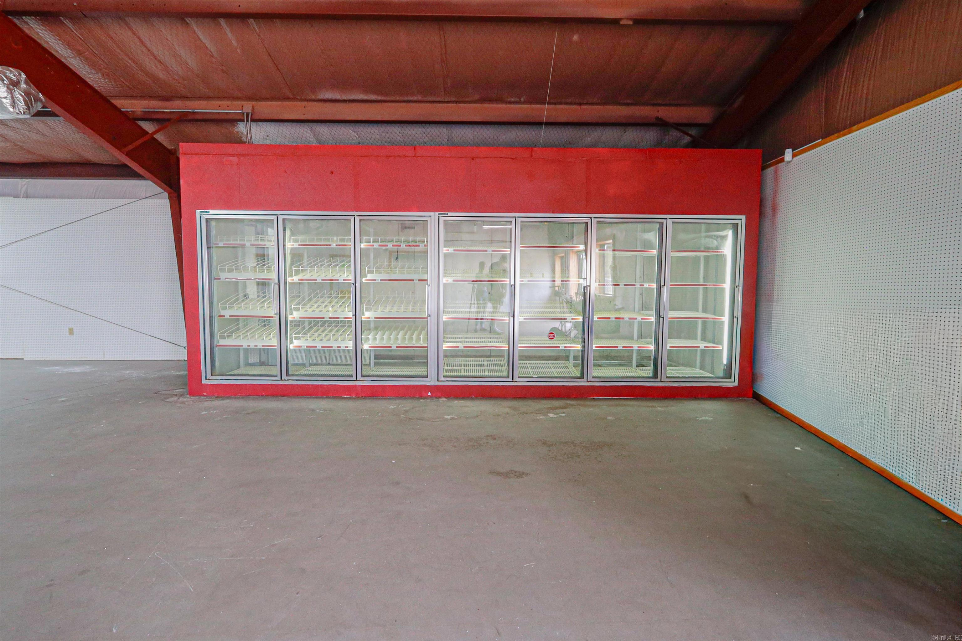 Metes & Bounds - Commercial Sale