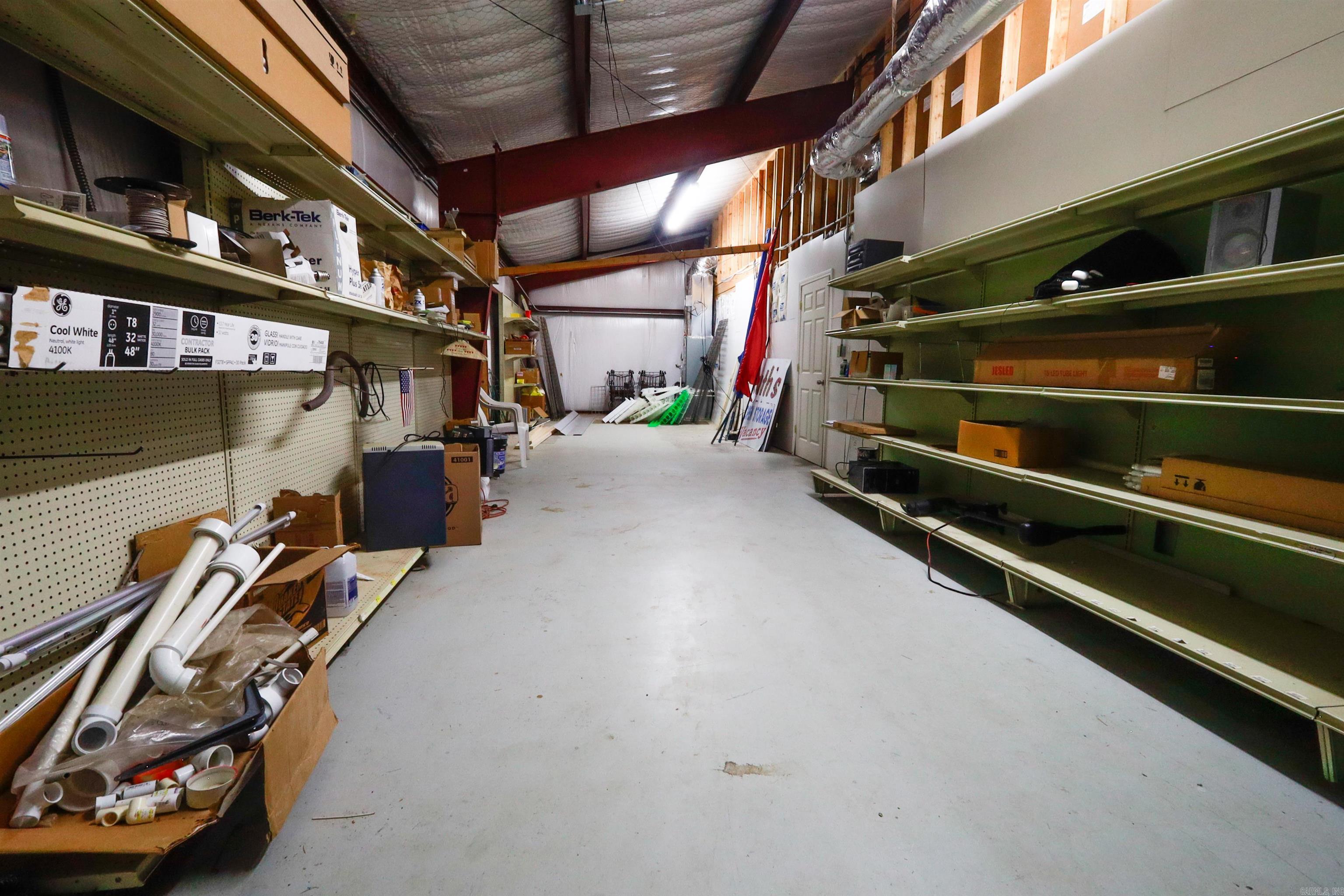 Metes & Bounds - Commercial Sale