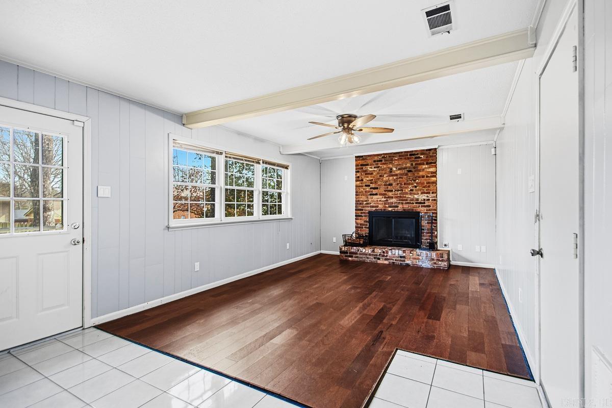 STURBRIDGE - Residential