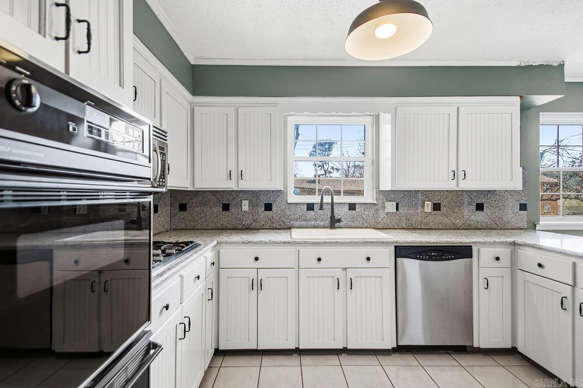 STURBRIDGE - Residential