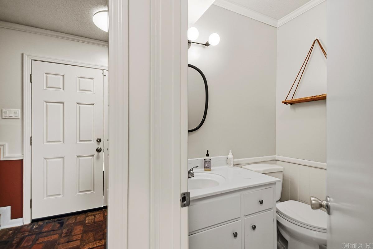 STURBRIDGE - Residential