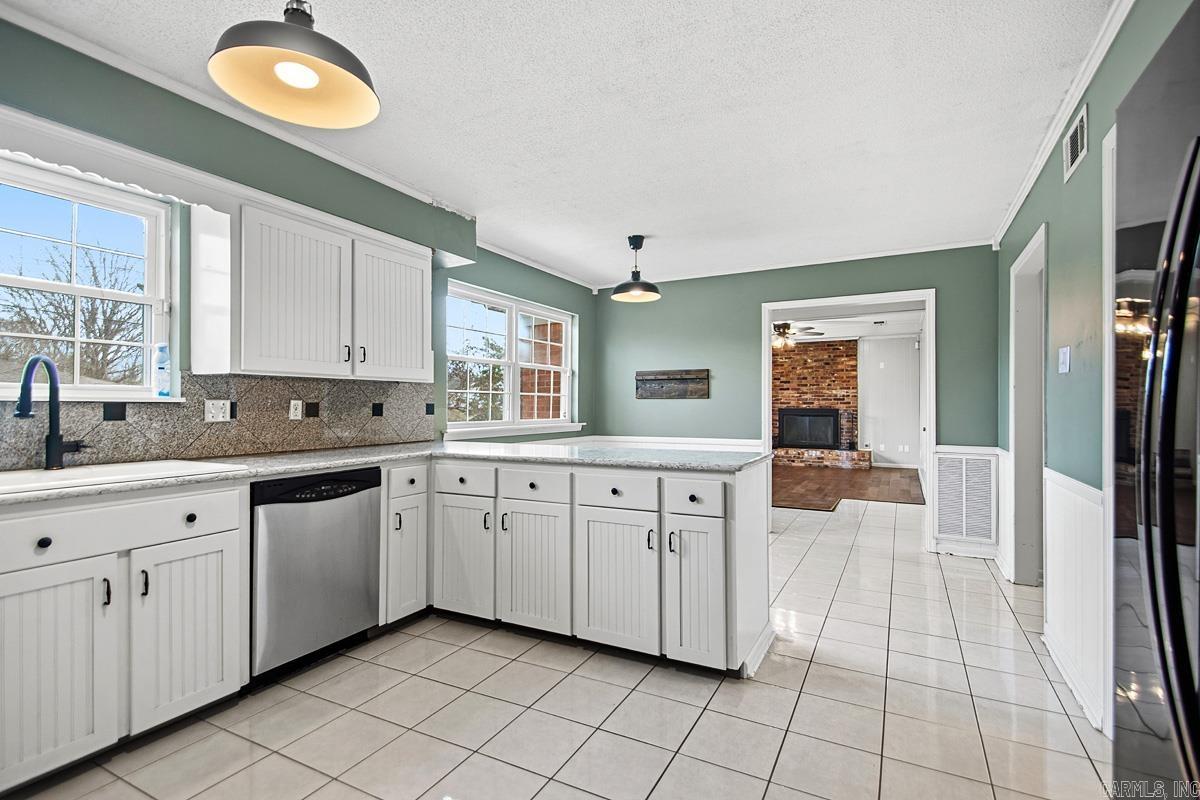 STURBRIDGE - Residential