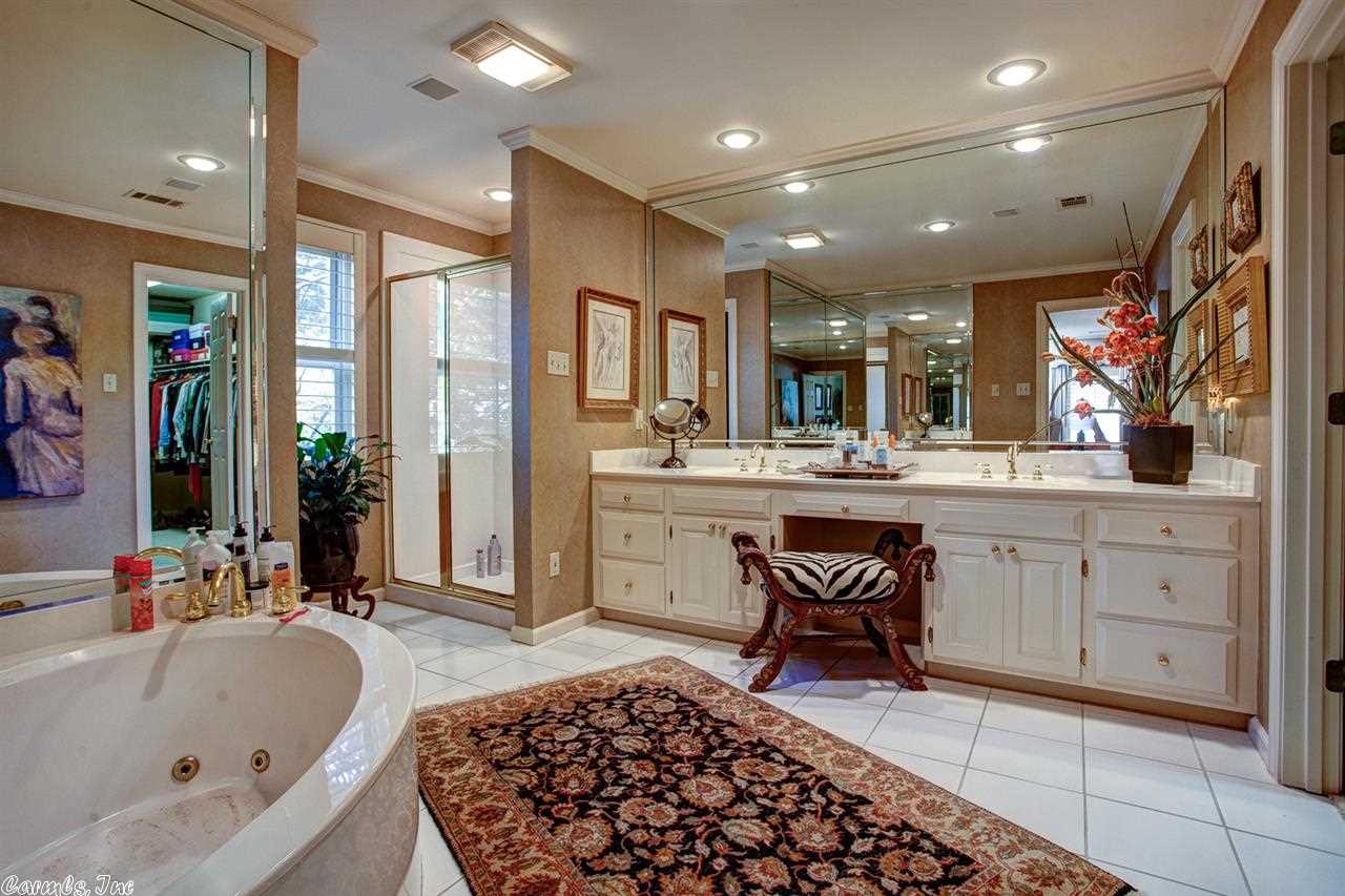 CHENAL VALLEY BASCOM PLACE - Residential