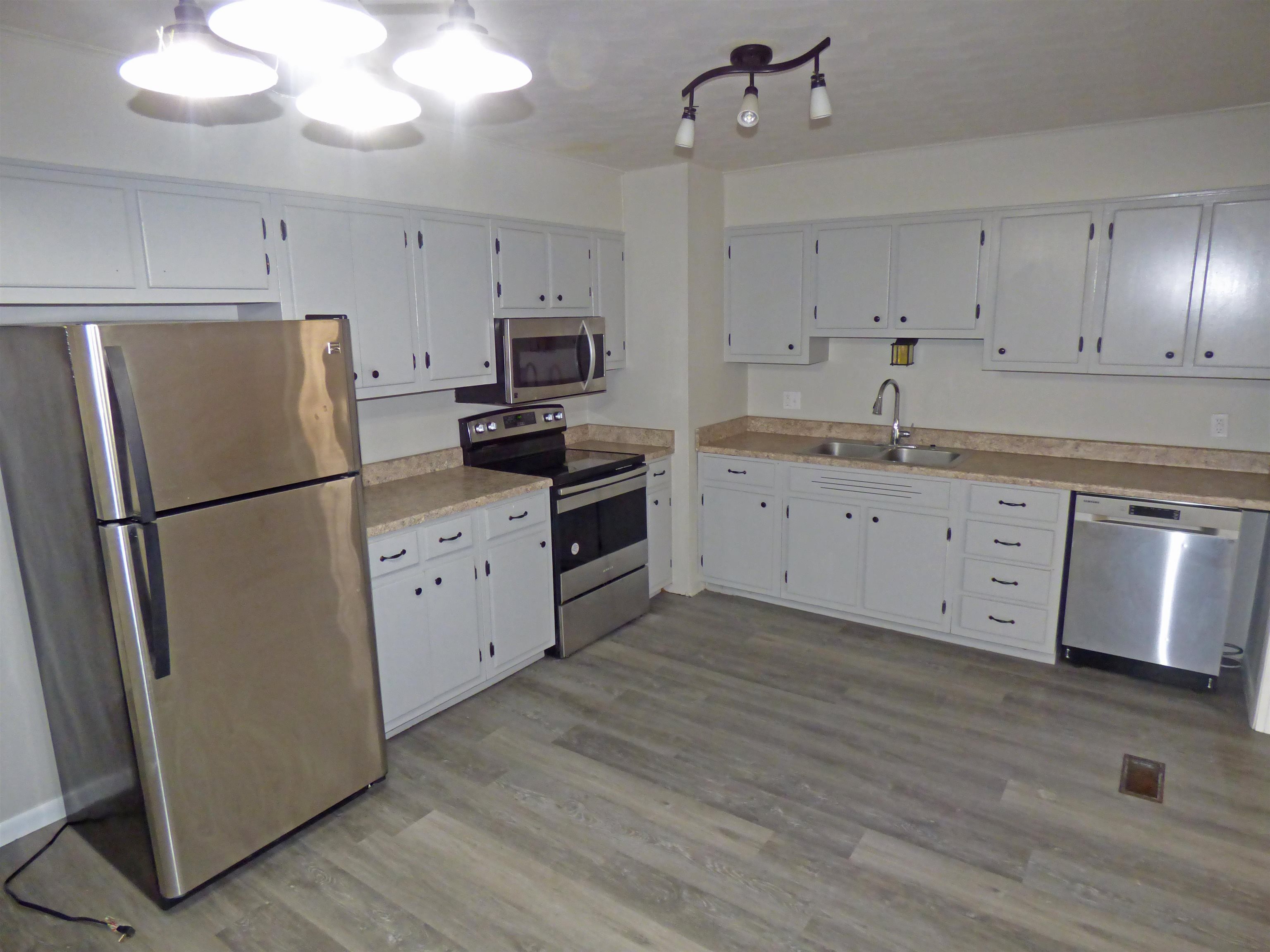 CHOCTAW FOURTH - Residential