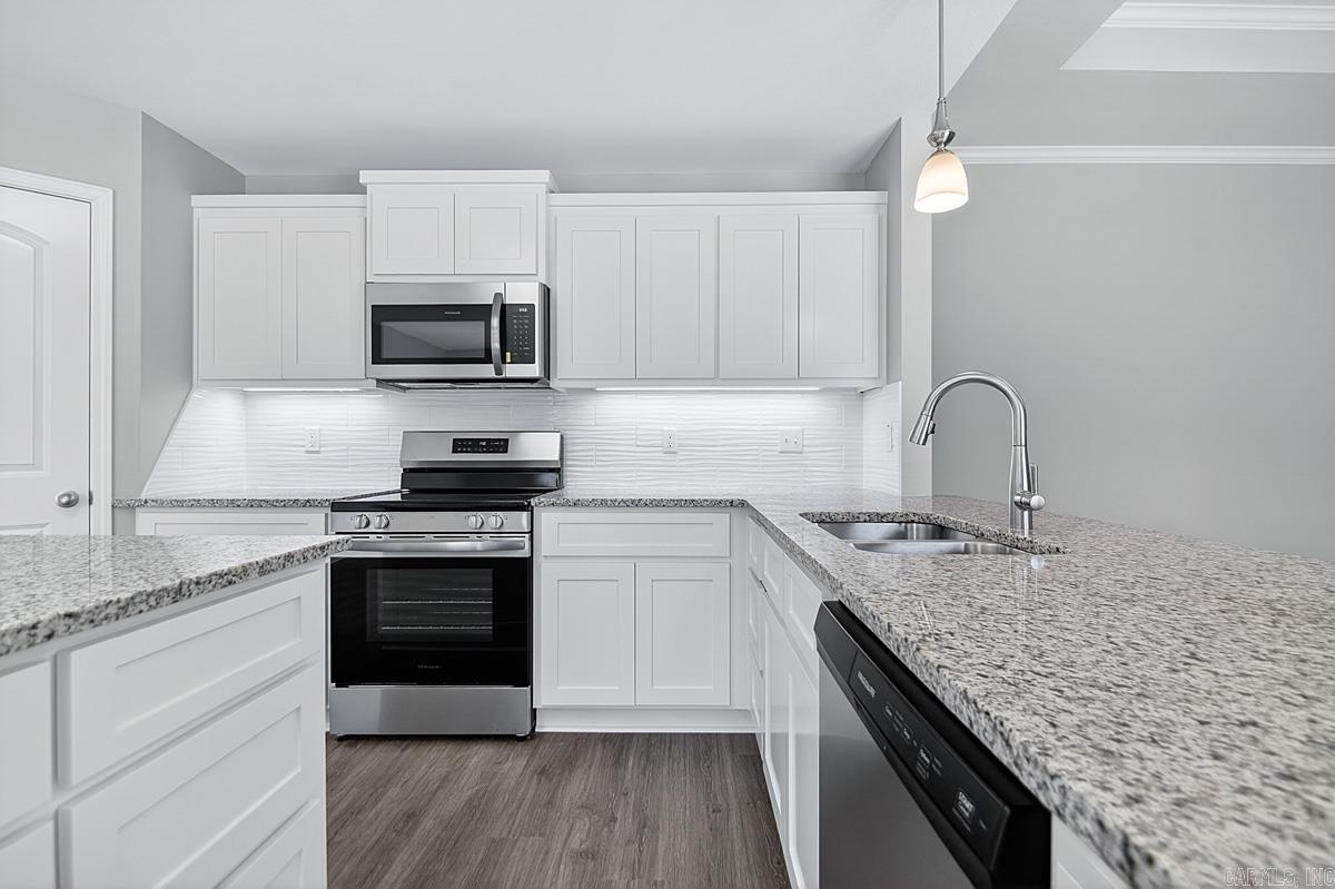 CYPRESS VIEW - Residential