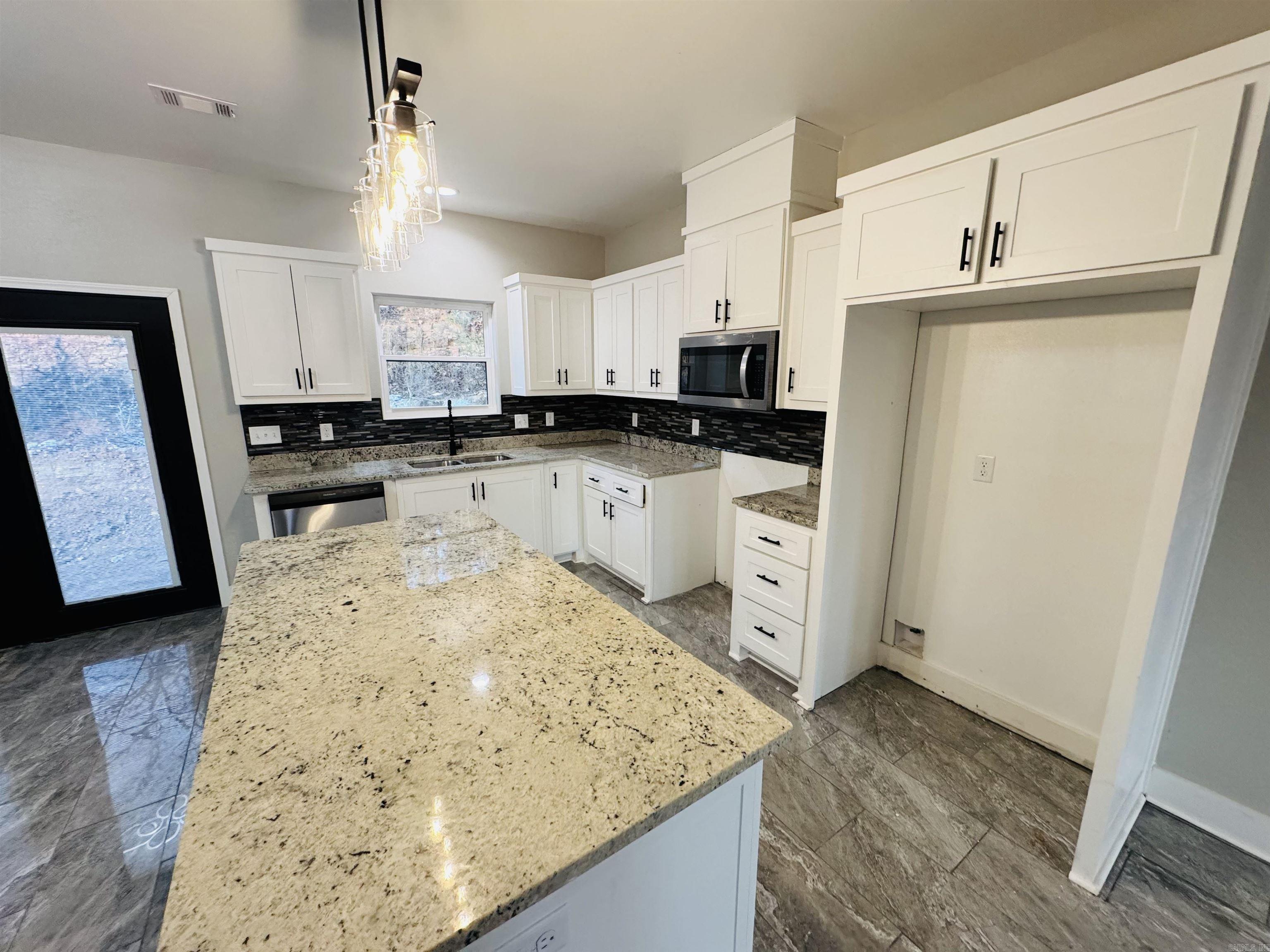 PLEASANT FOREST SUBDIVISION - Residential