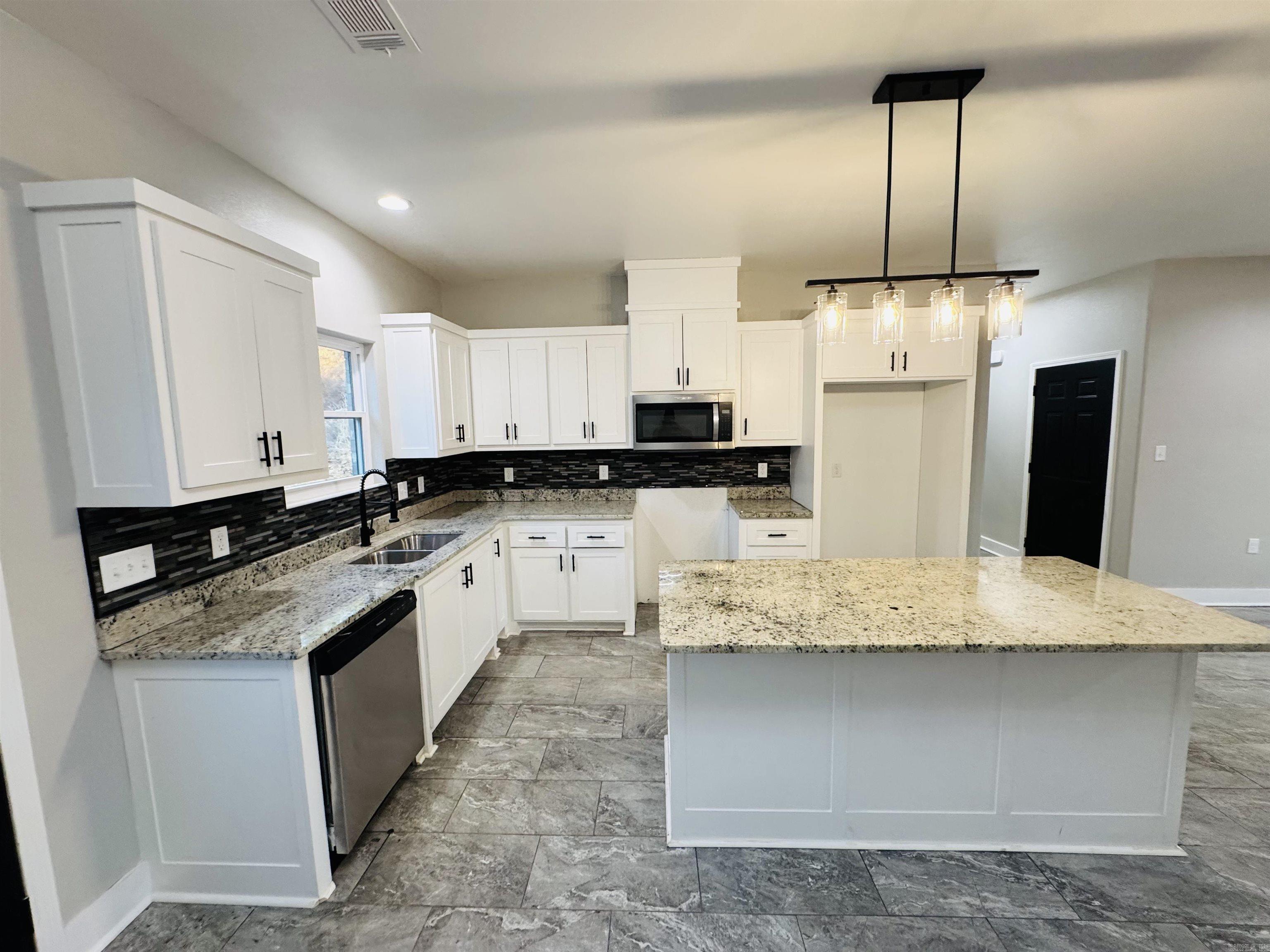 PLEASANT FOREST SUBDIVISION - Residential