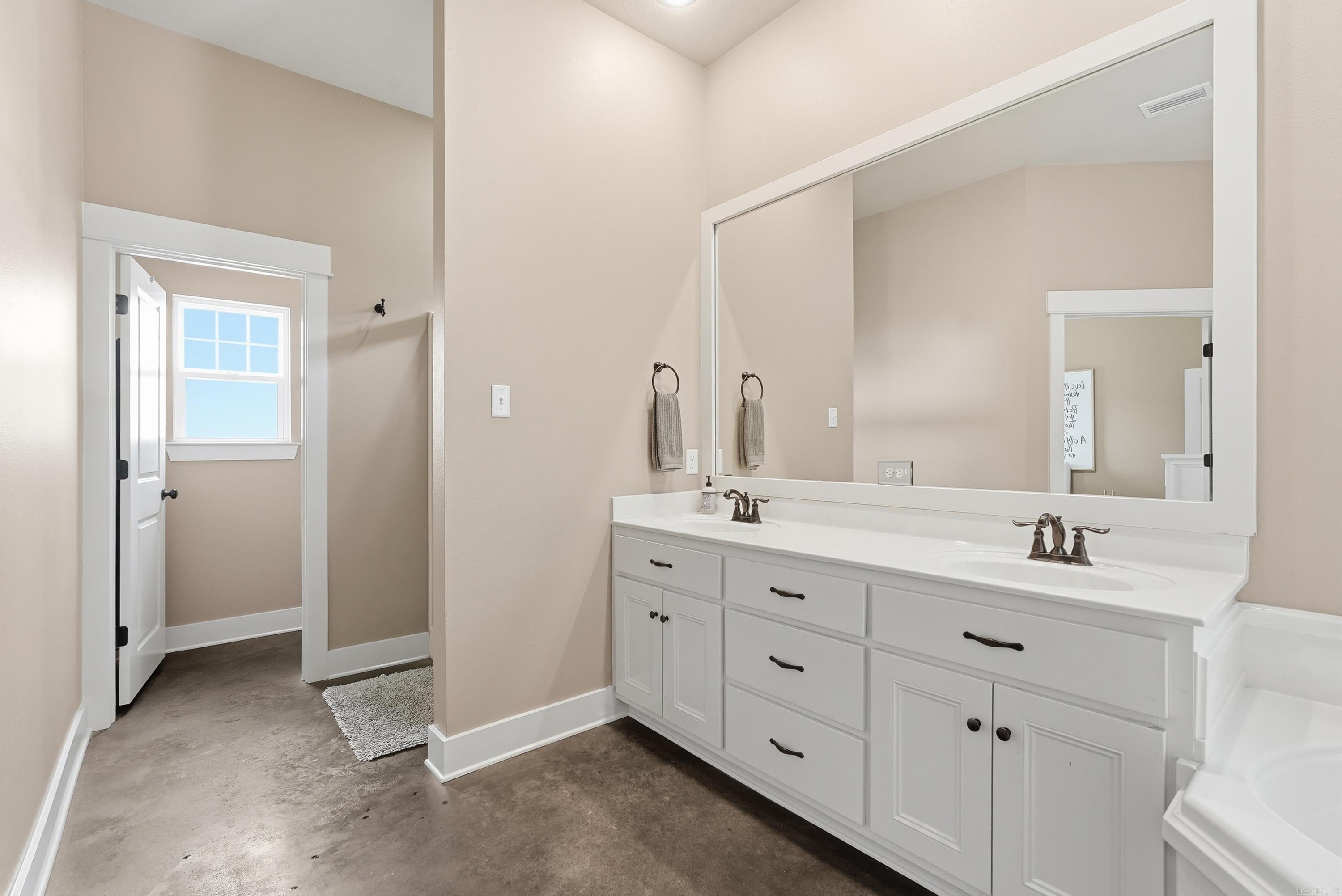 CHAPEL CREEK - Residential