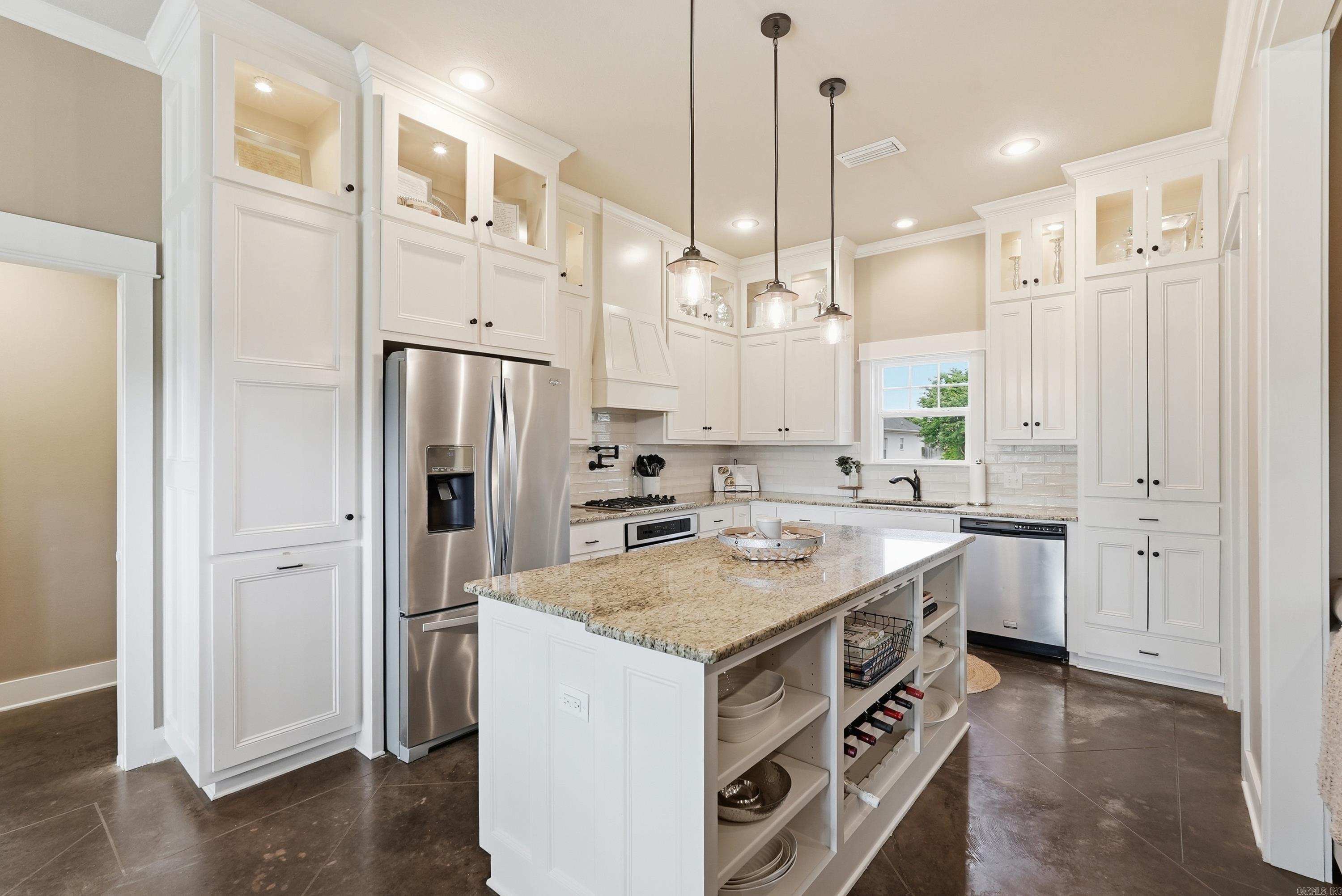 CHAPEL CREEK - Residential