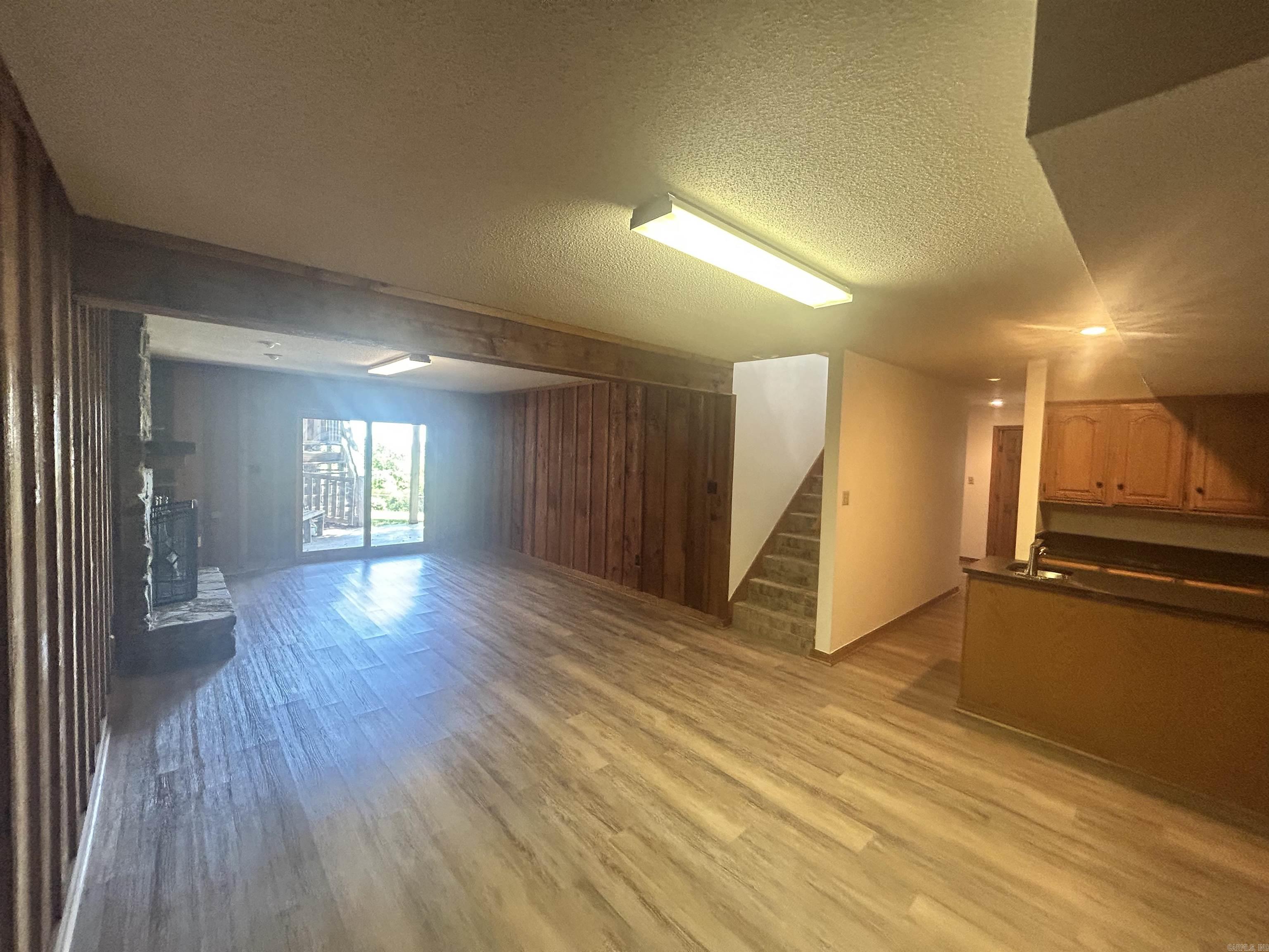 VIEWPOINT - Residential