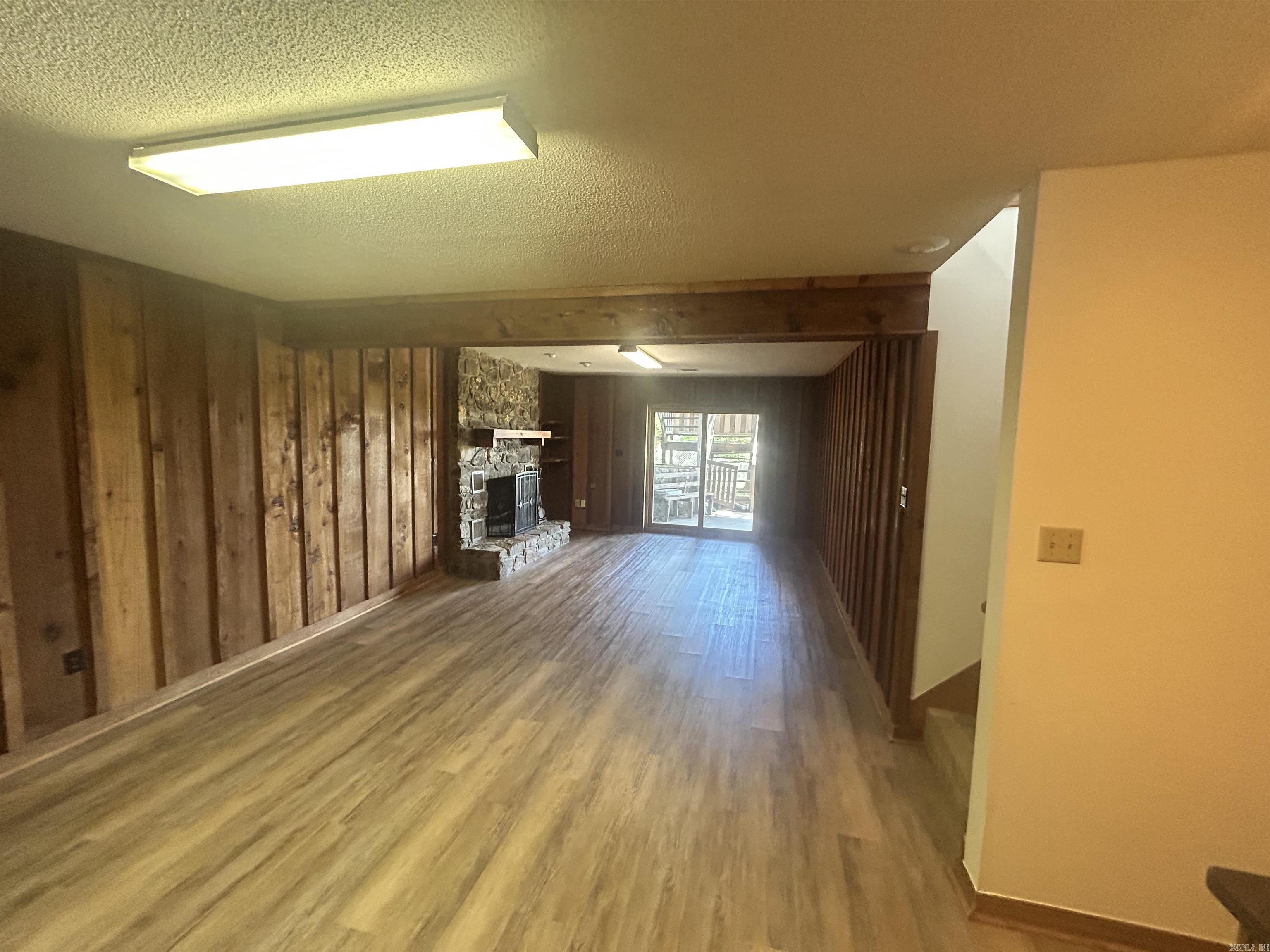 VIEWPOINT - Residential
