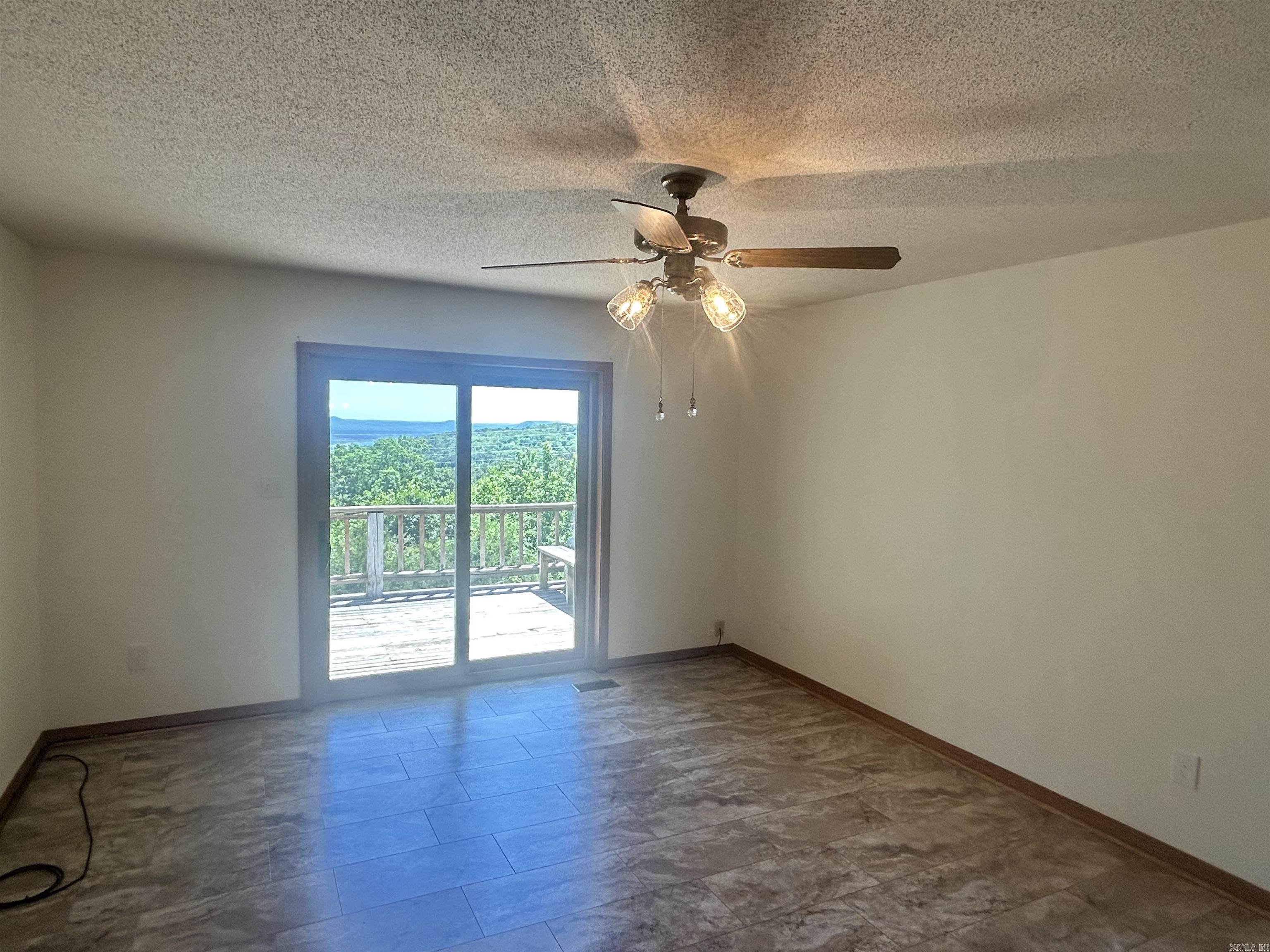 VIEWPOINT - Residential