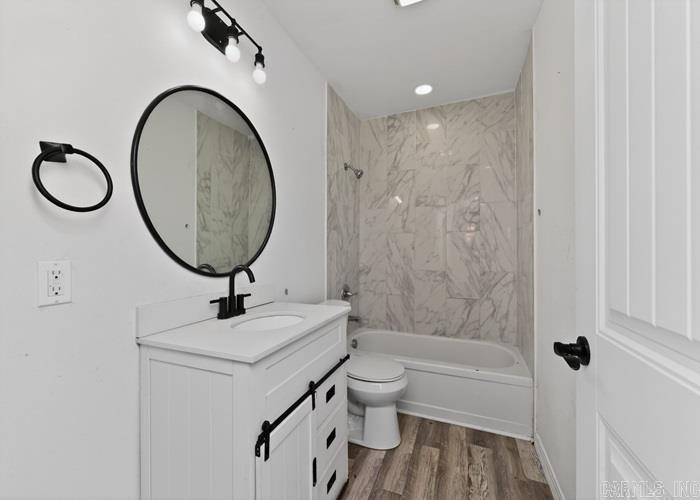 GRESHAMS ADDN - Residential