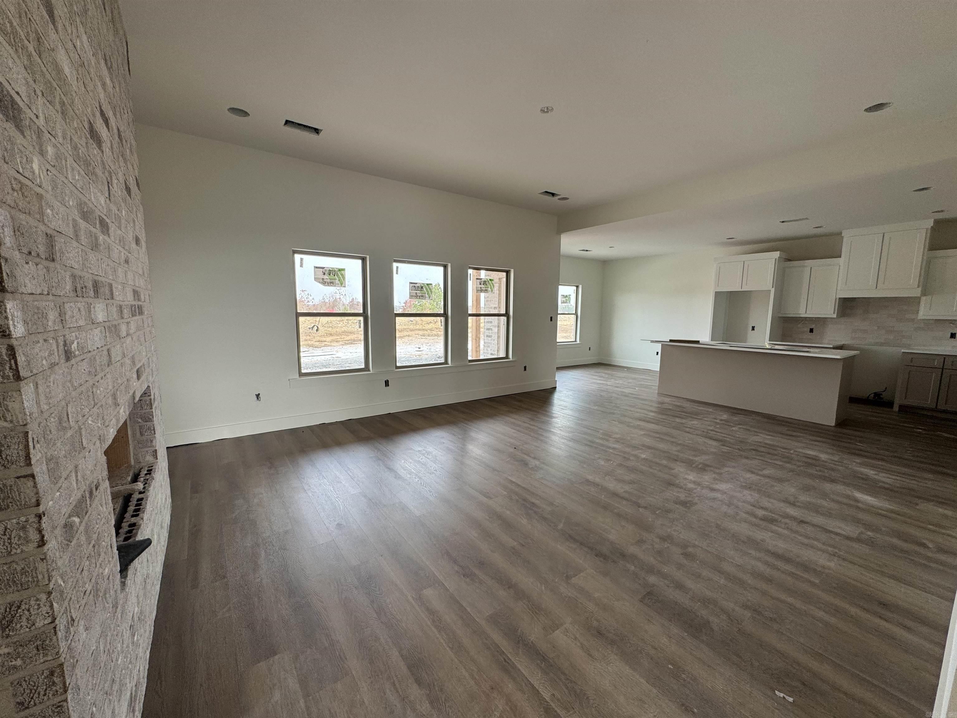 HIDDEN VALLEY ESTATES - Residential