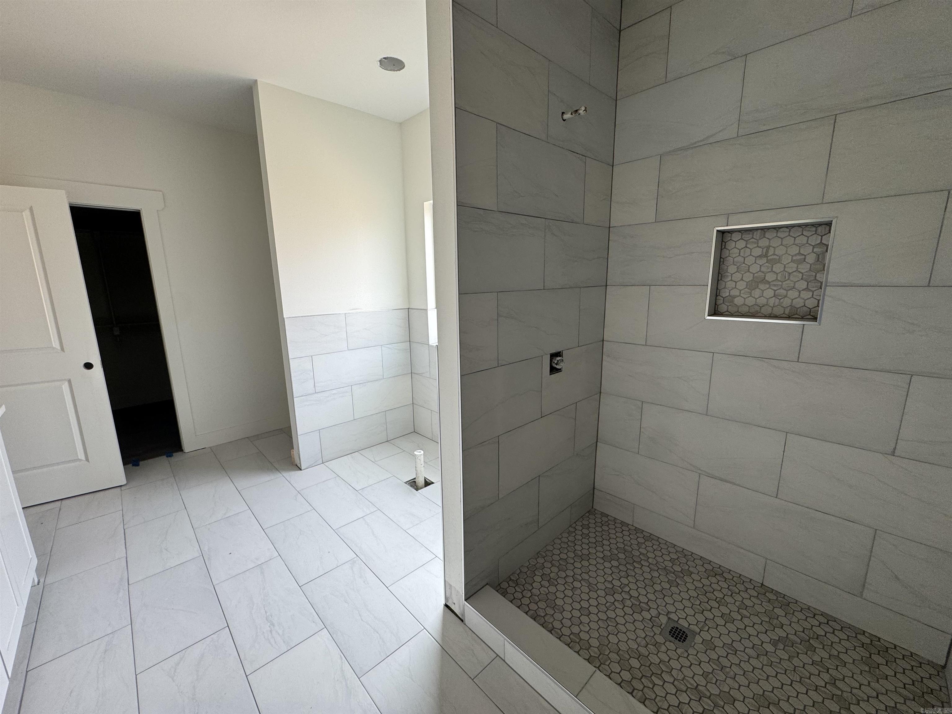 HIDDEN VALLEY ESTATES - Residential