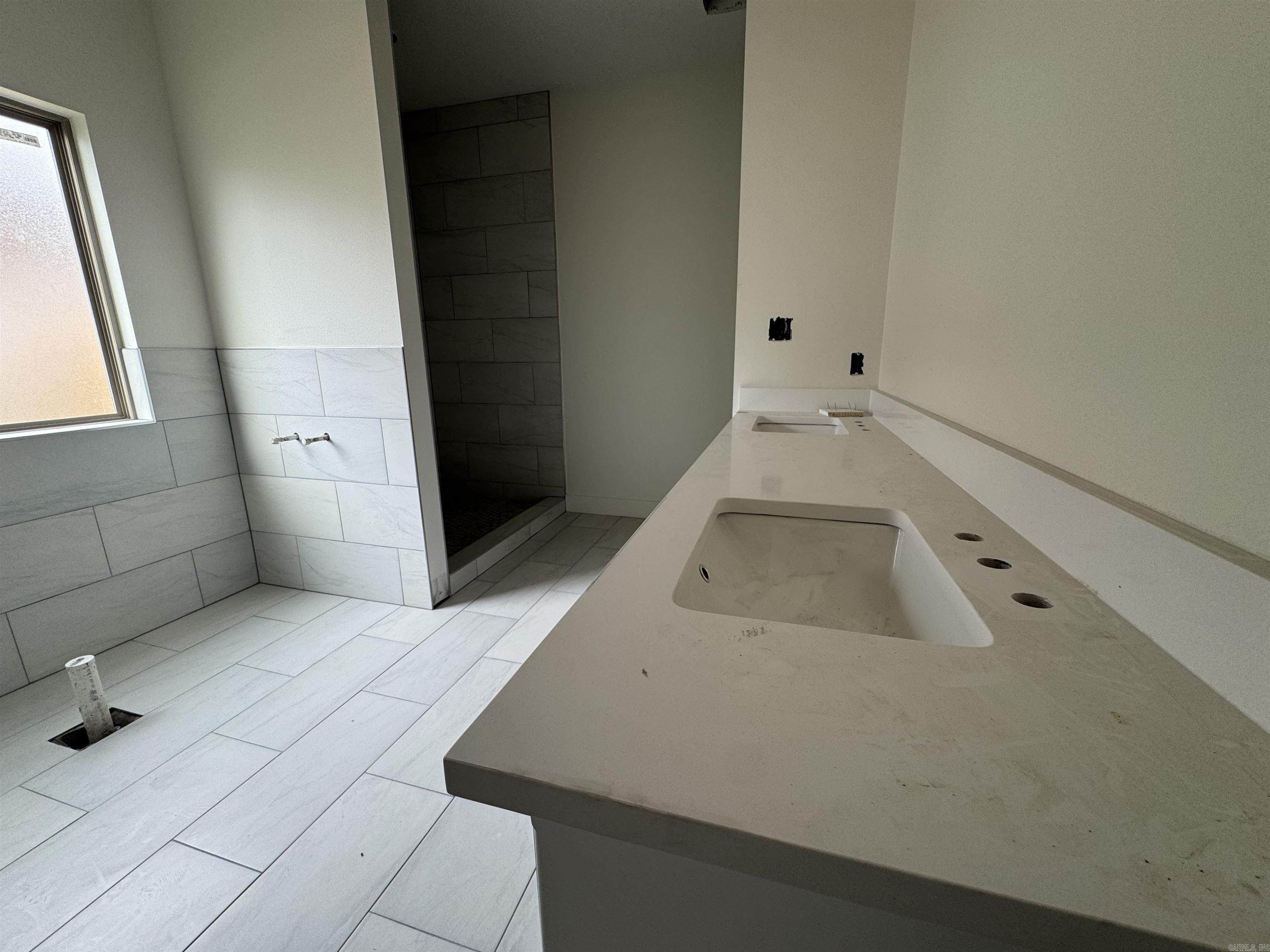 HIDDEN VALLEY ESTATES - Residential