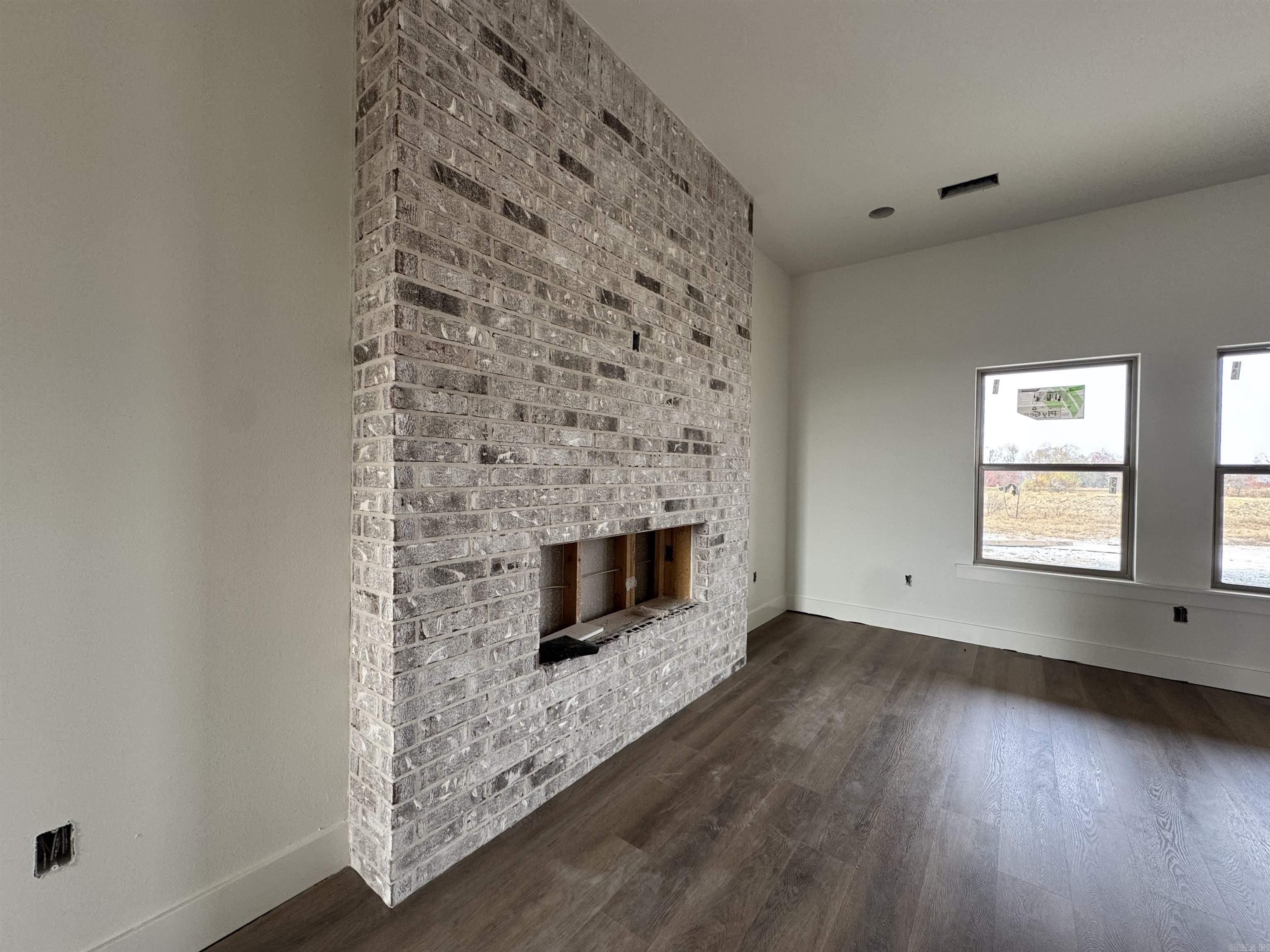 HIDDEN VALLEY ESTATES - Residential