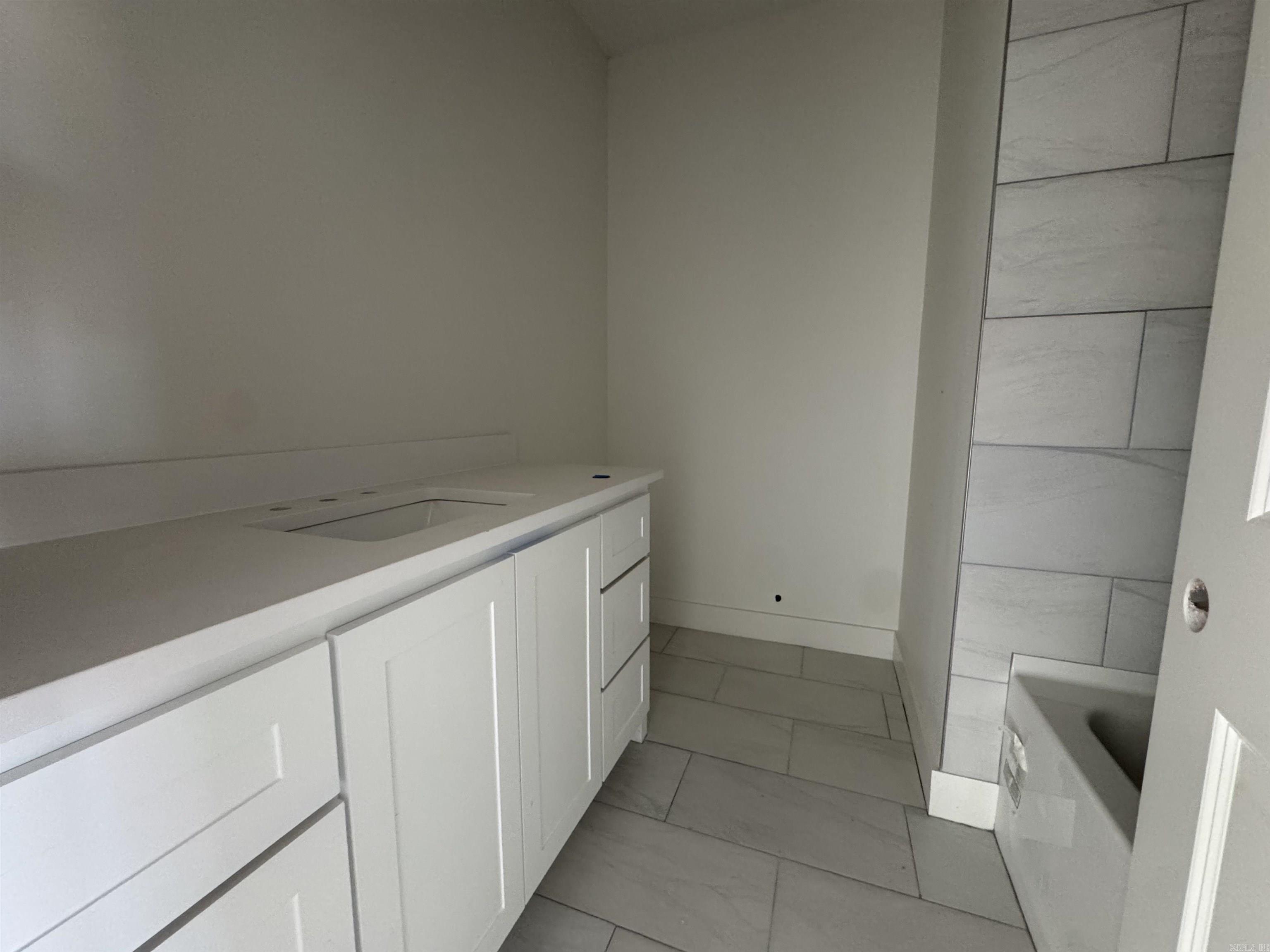 HIDDEN VALLEY ESTATES - Residential