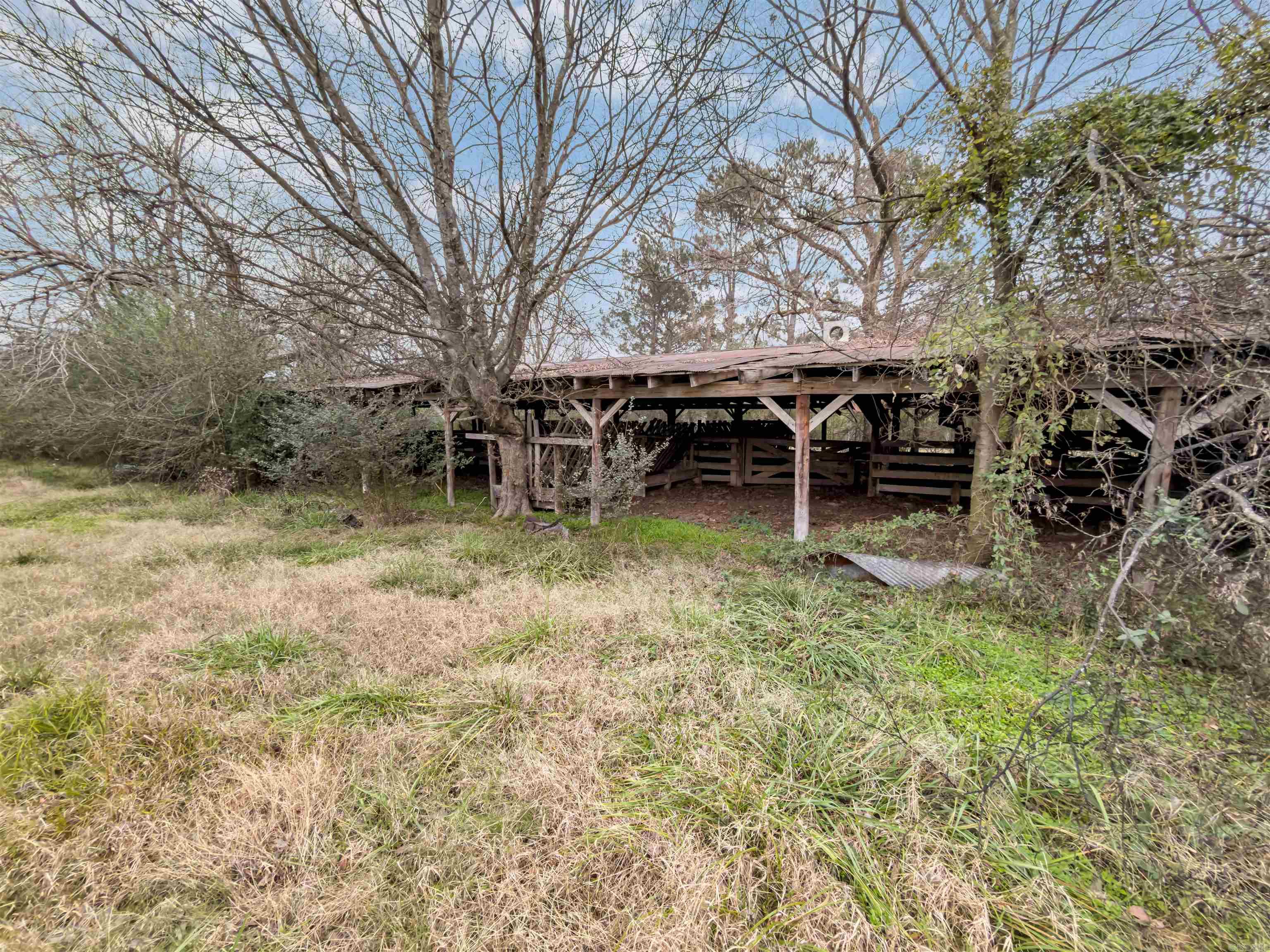 Metes & Bounds - Land