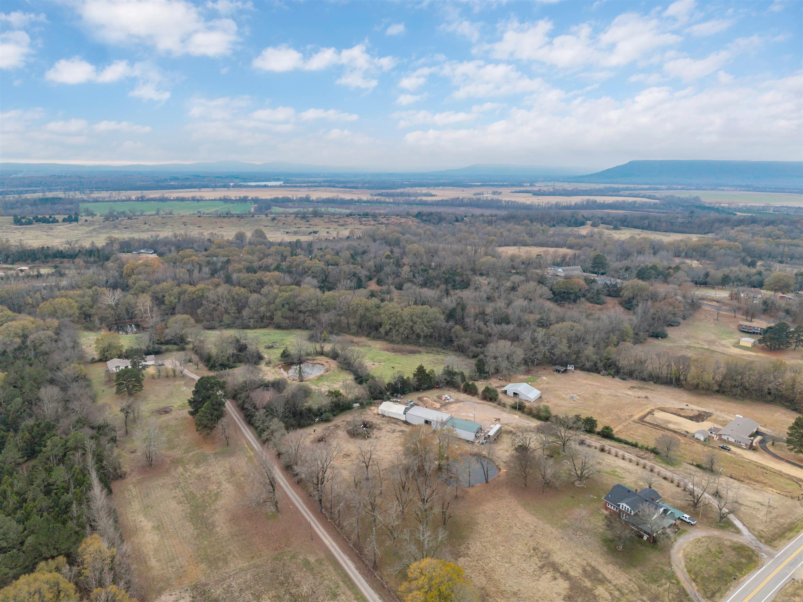 Metes & Bounds - Land