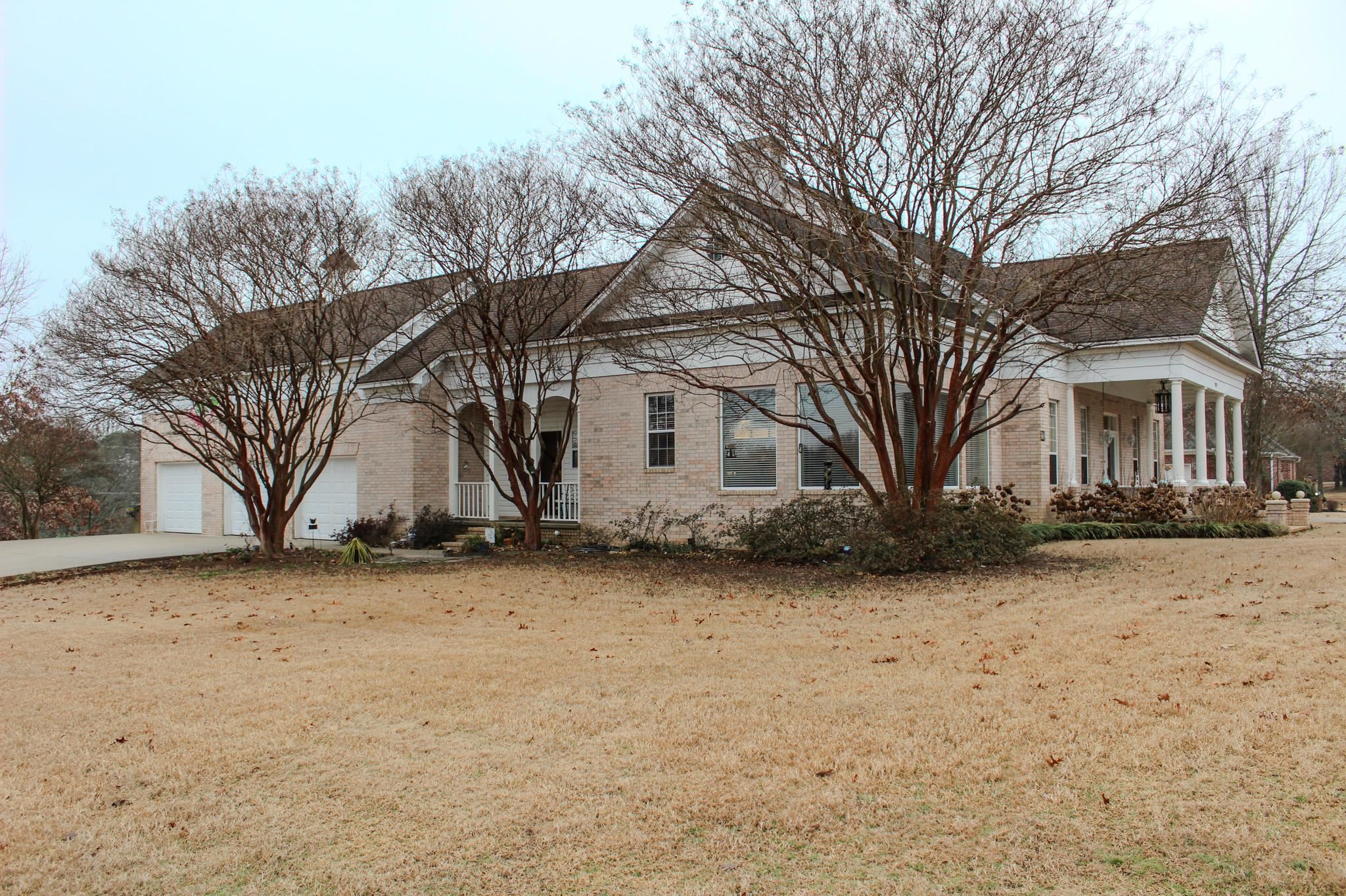 CLUB WEST ESTATES - Residential