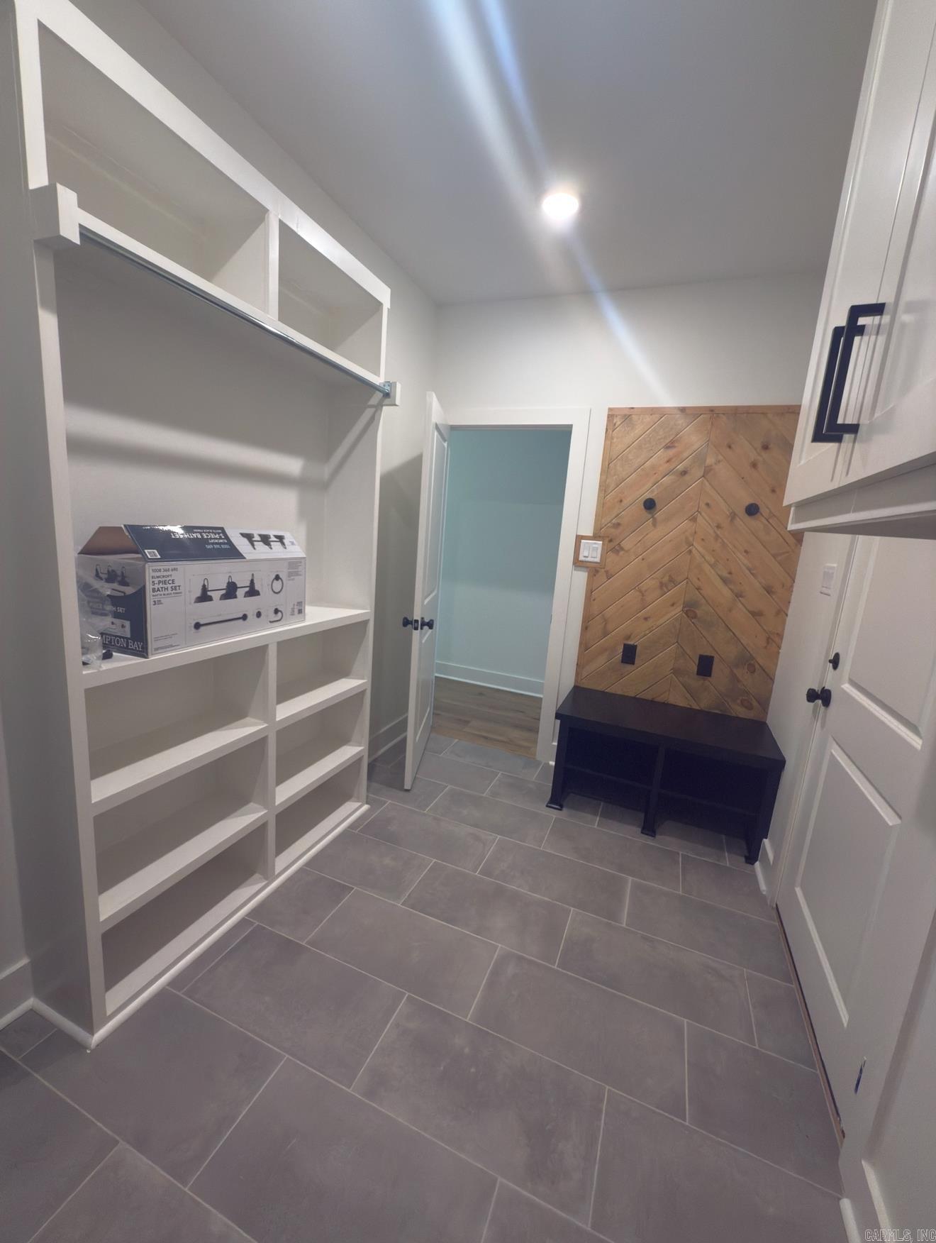 SPENCER CROSSING LLC - Residential