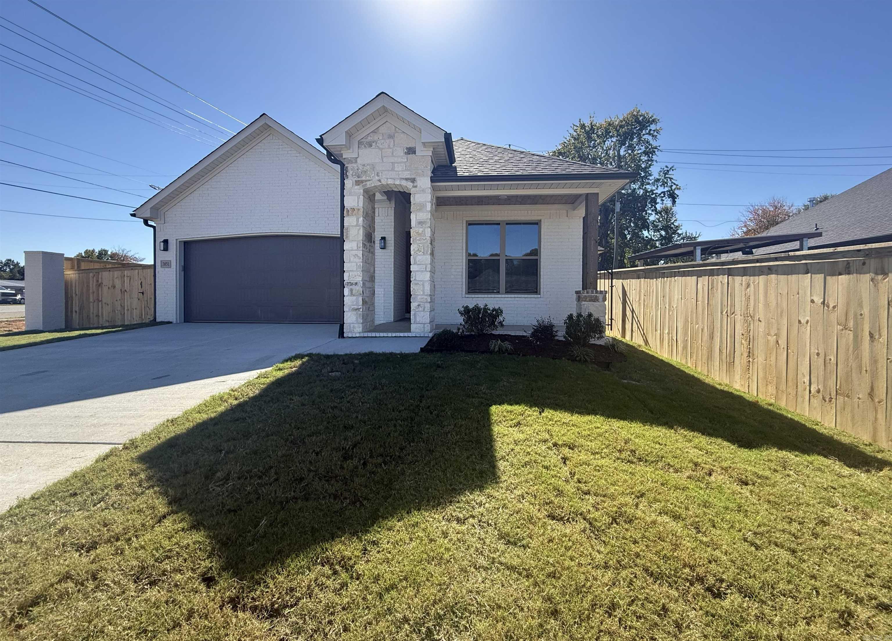 SPENCER CROSSING LLC - Residential