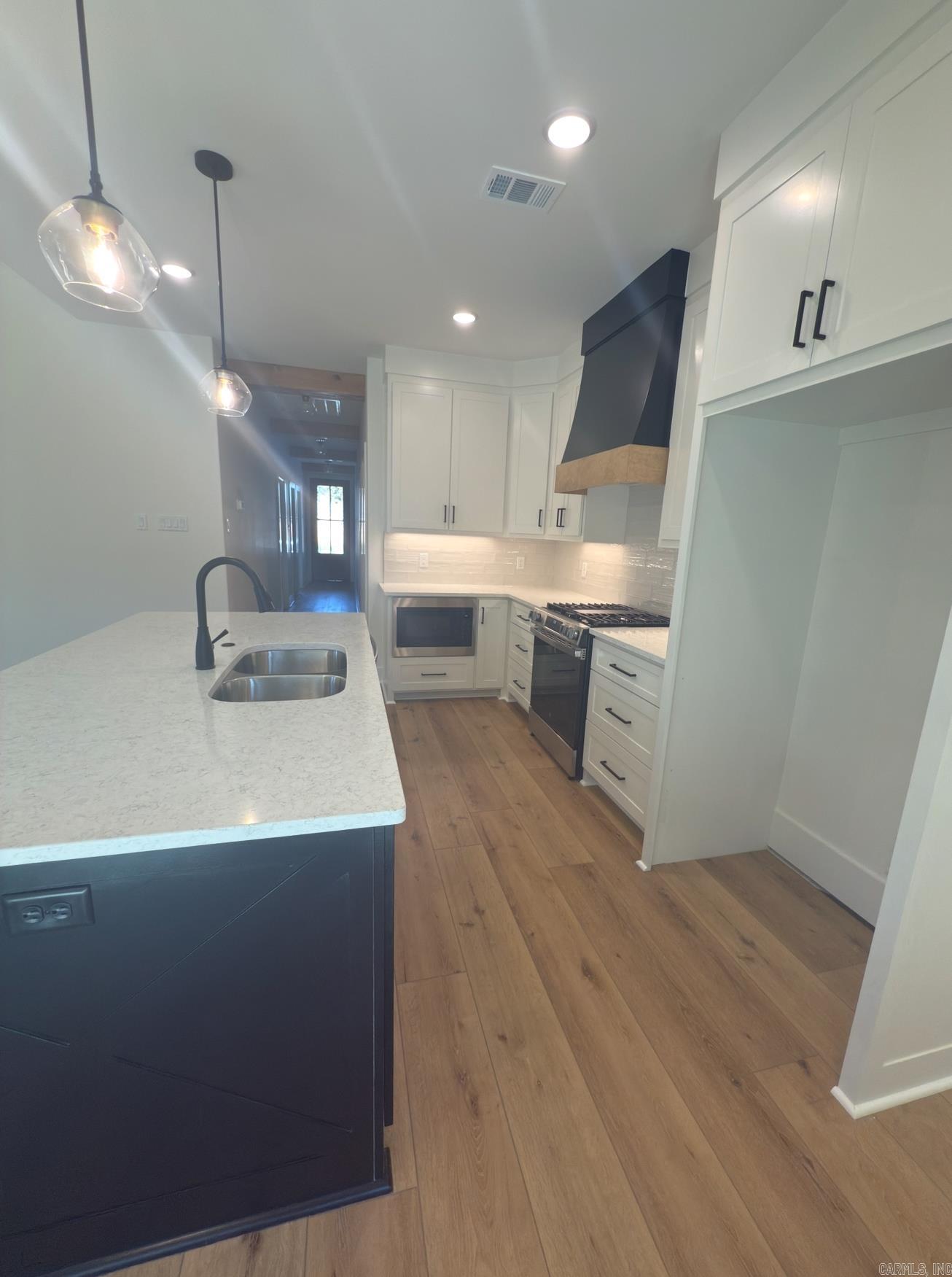 SPENCER CROSSING LLC - Residential