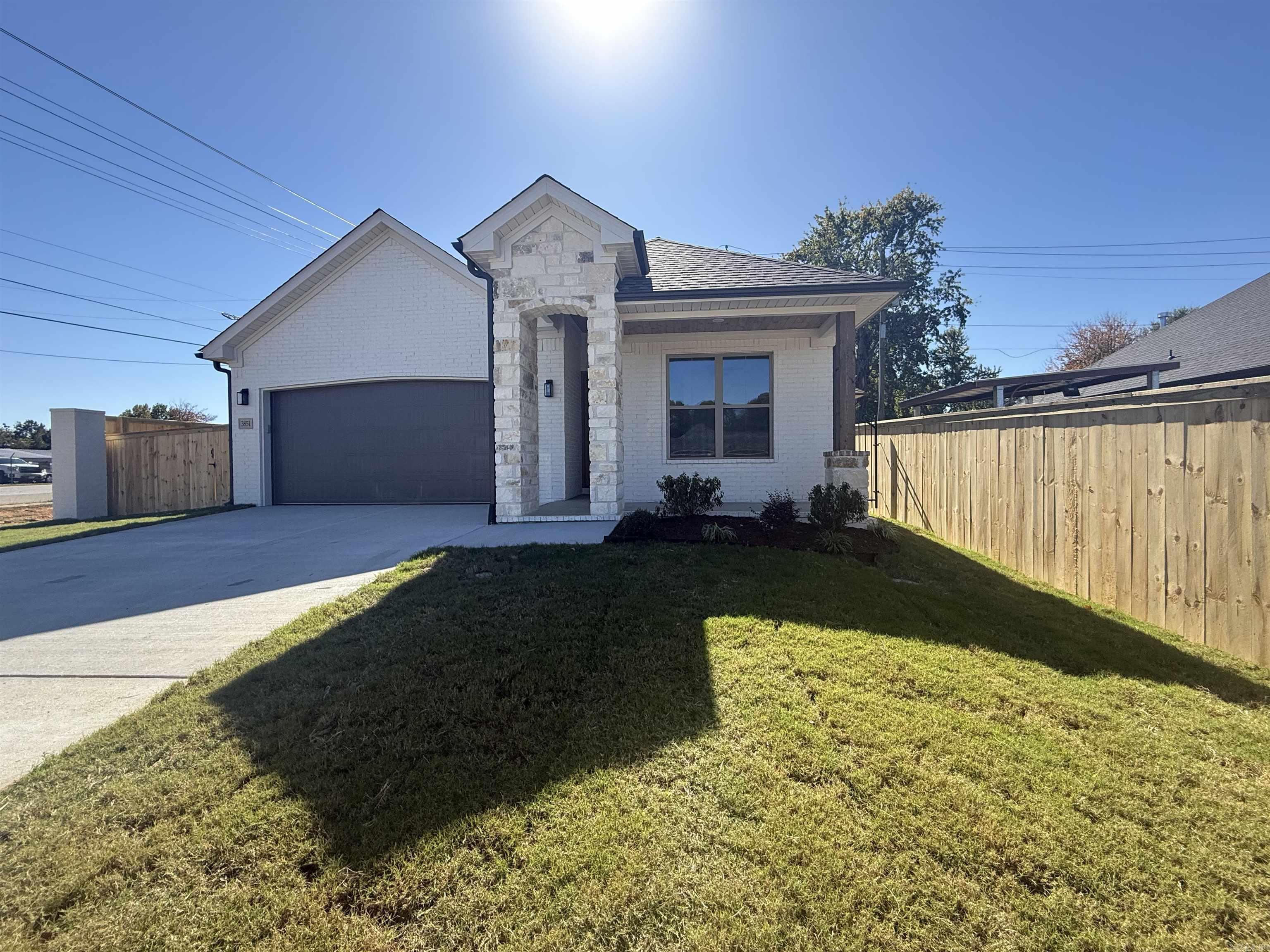 SPENCER CROSSING LLC - Residential