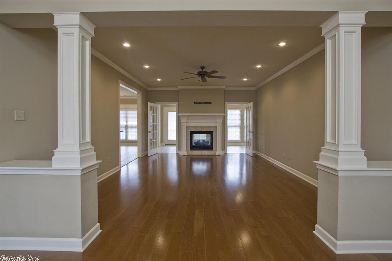 MILLERS CROSSING - Residential