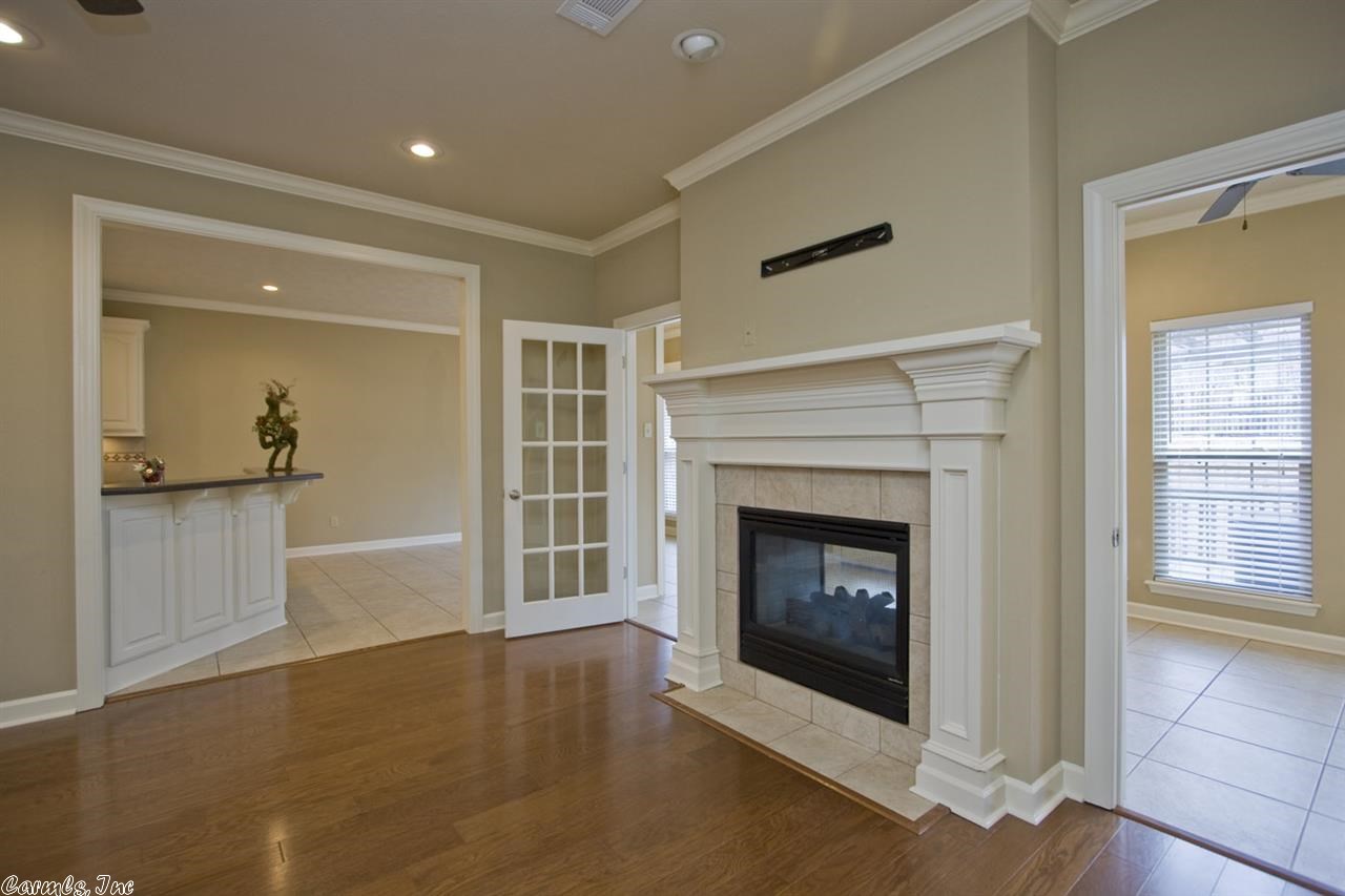 MILLERS CROSSING - Residential