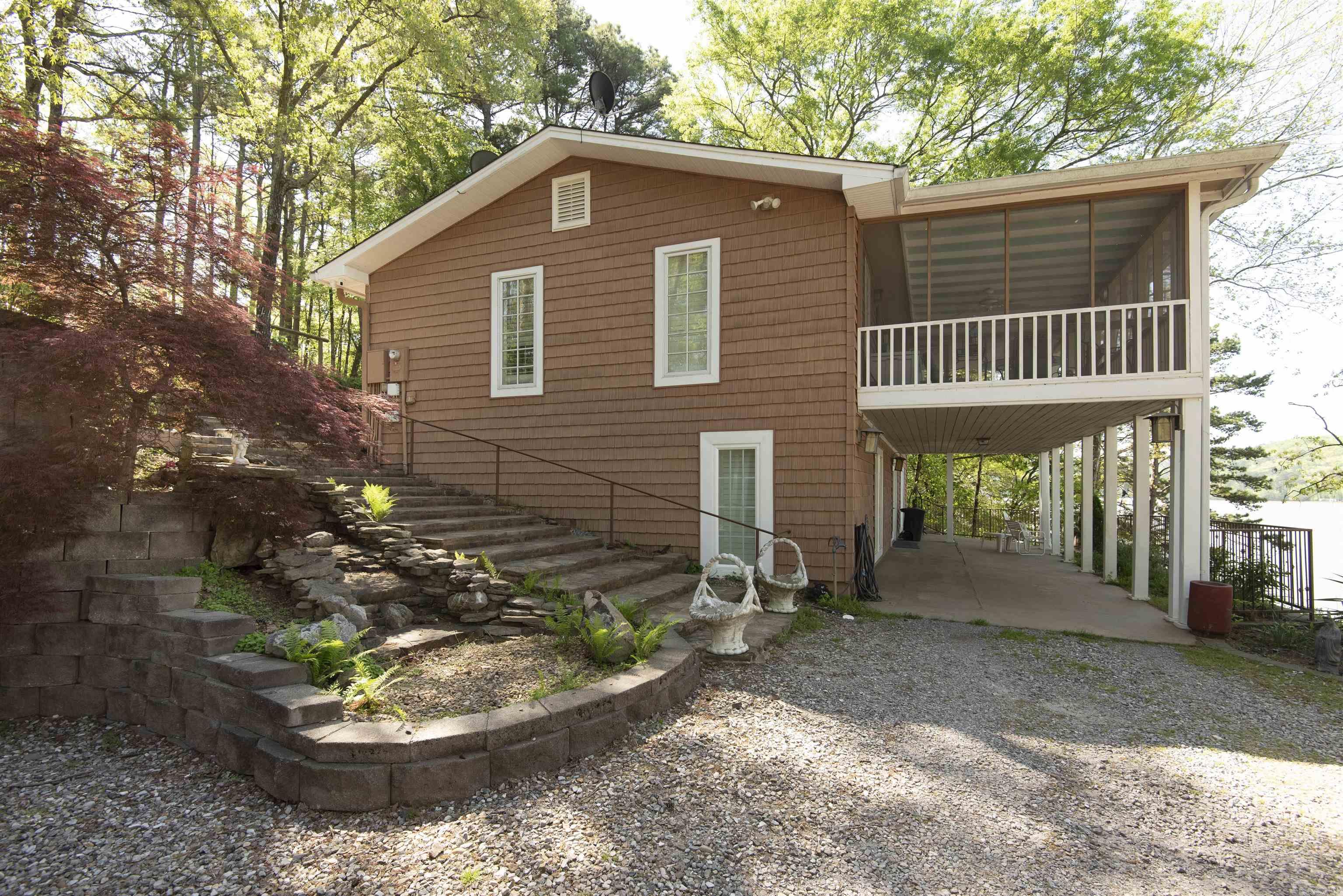 GLENMERE CLUB - Residential