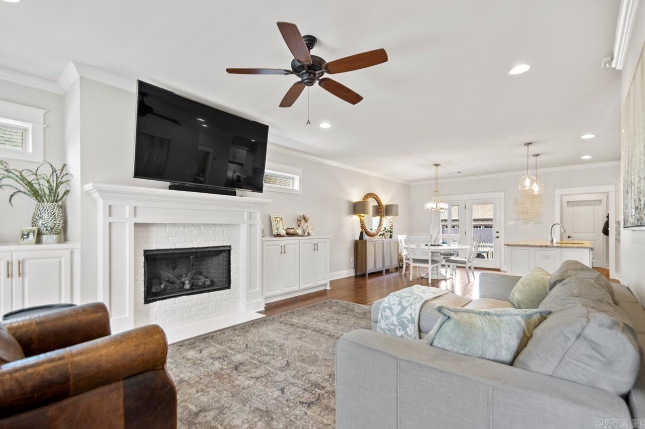 WILDWOOD PLACE - Residential