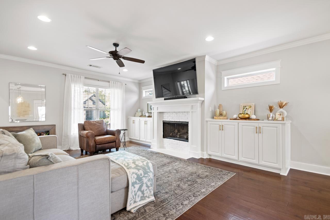 WILDWOOD PLACE - Residential