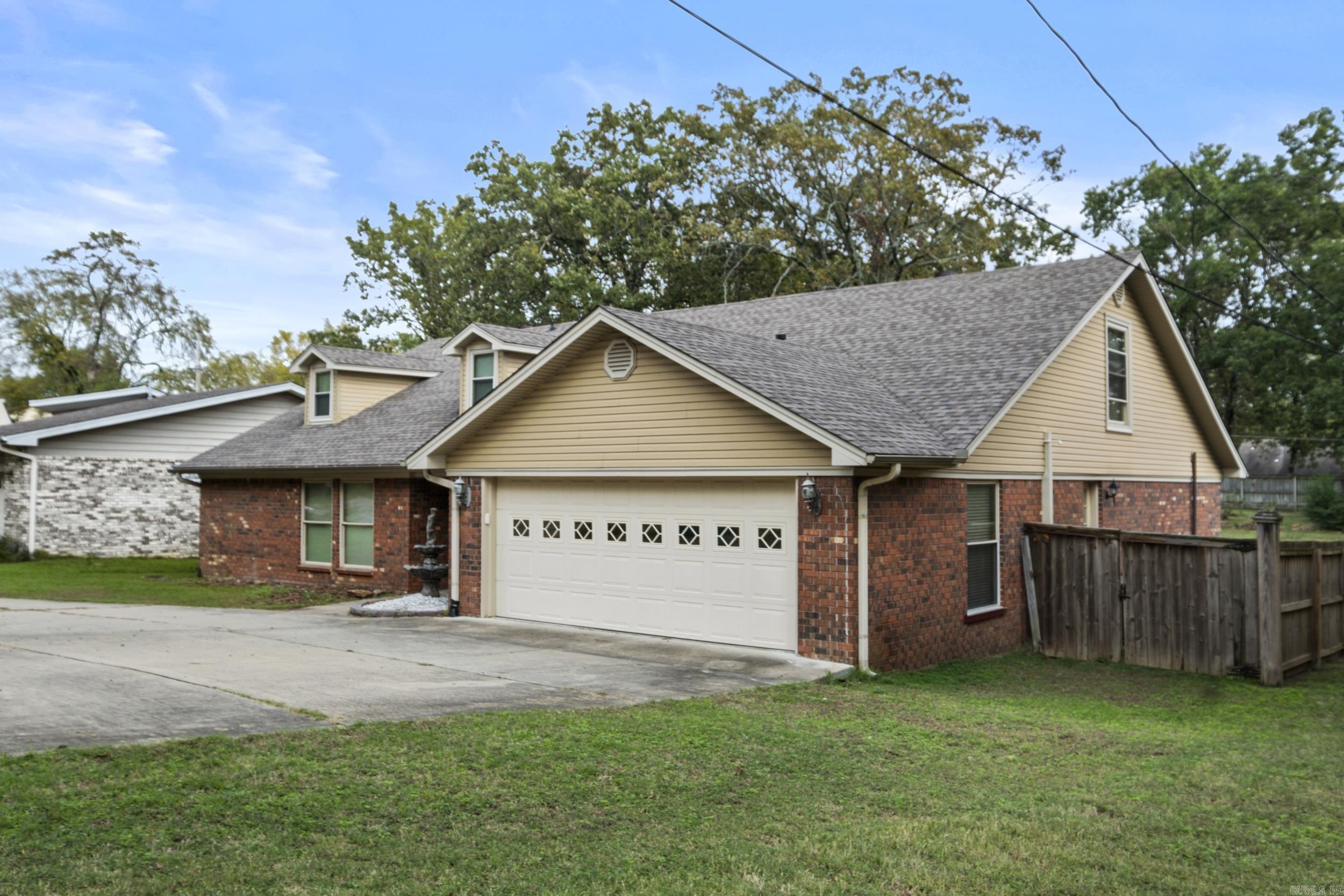 Sherwood Acres - Residential