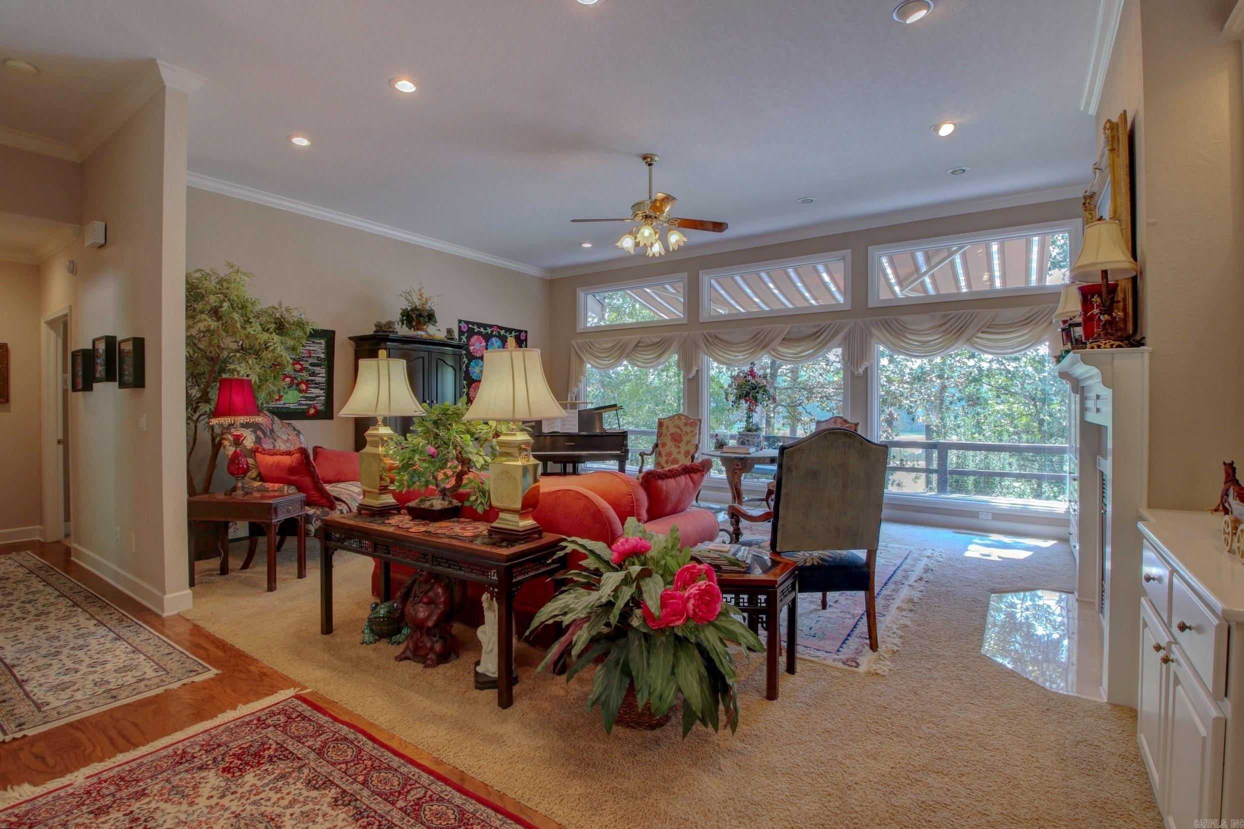 DOMINAR - Residential