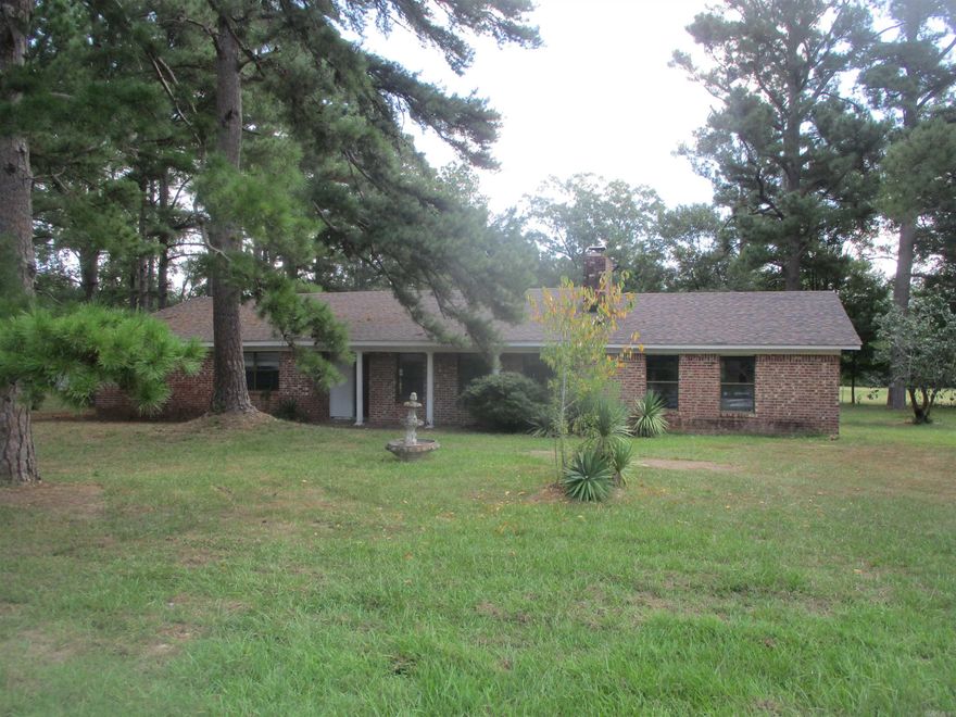 Don't miss out on this great 3BR/2BA home featuring covered front porch and back patio, large living room with fireplace, sunroom or office of the back of primary bedroom, laundry area, 2 car side entry garage with large storage room. All offers must be submitted by the Buyer's agent via the res net Agent Portal. Agents please READ in the confidential agent remarks section for additional information on offer submission and other important information.