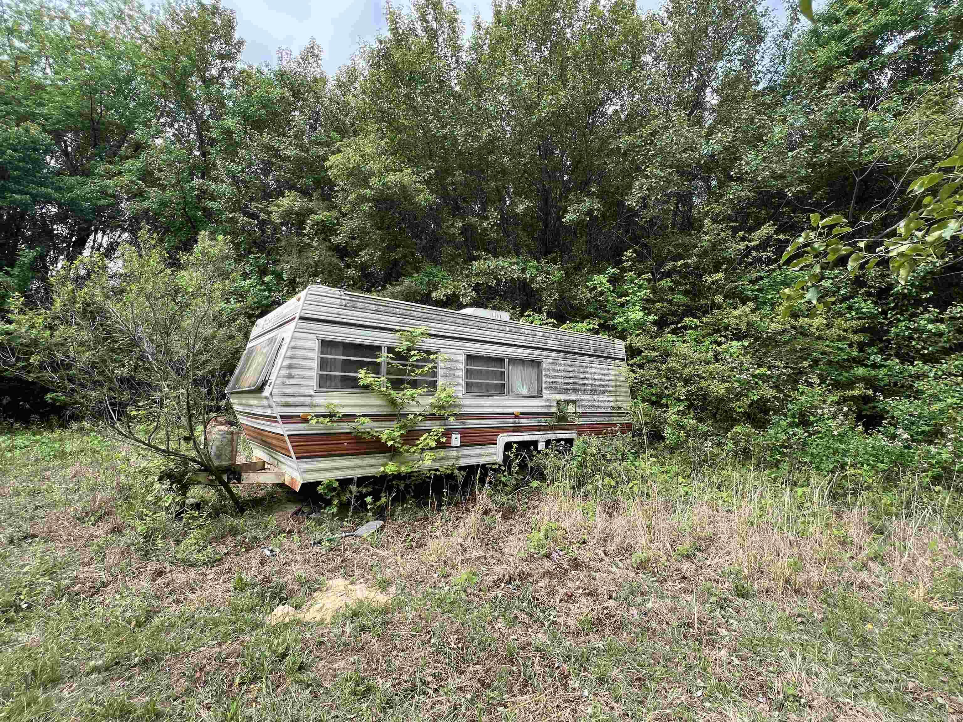 Higginson Outlots - Land