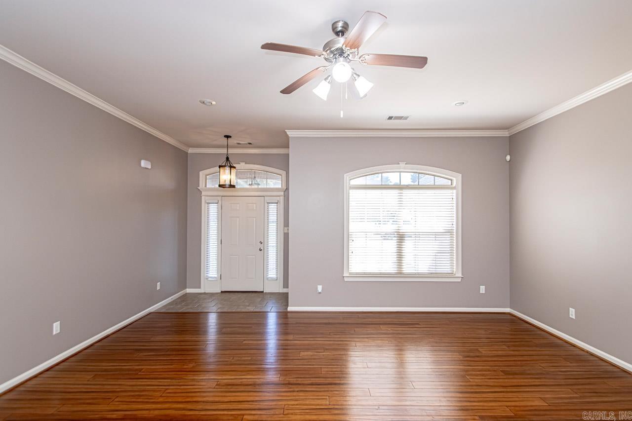 HERITAGE FARM - Residential