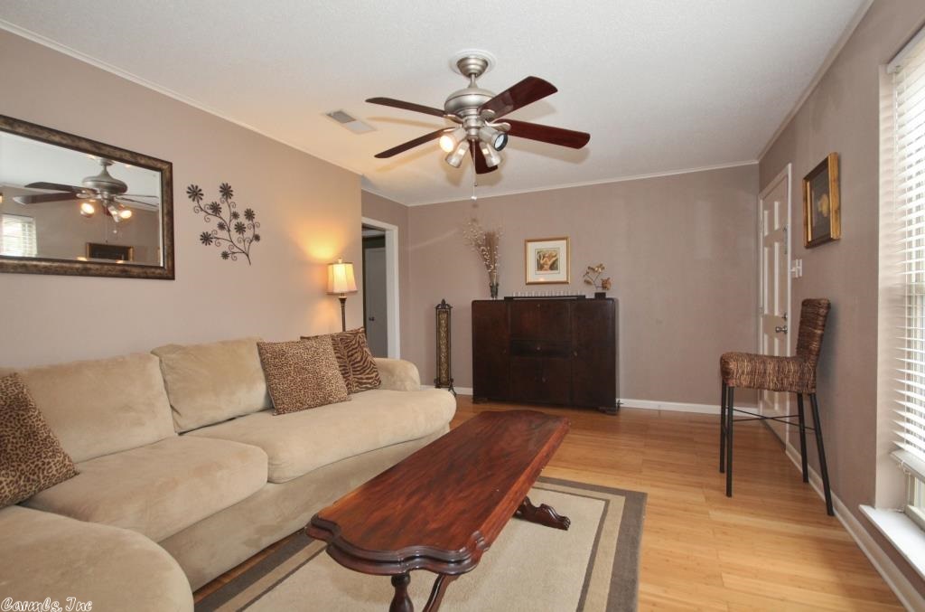 BEVERLY HILLS - Residential